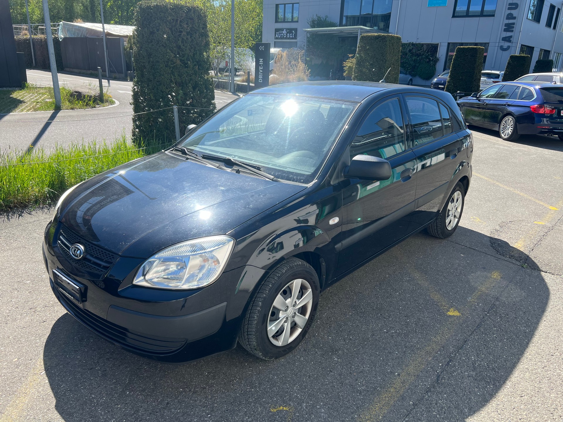 KIA Rio 1.4 16V Trend-image-1