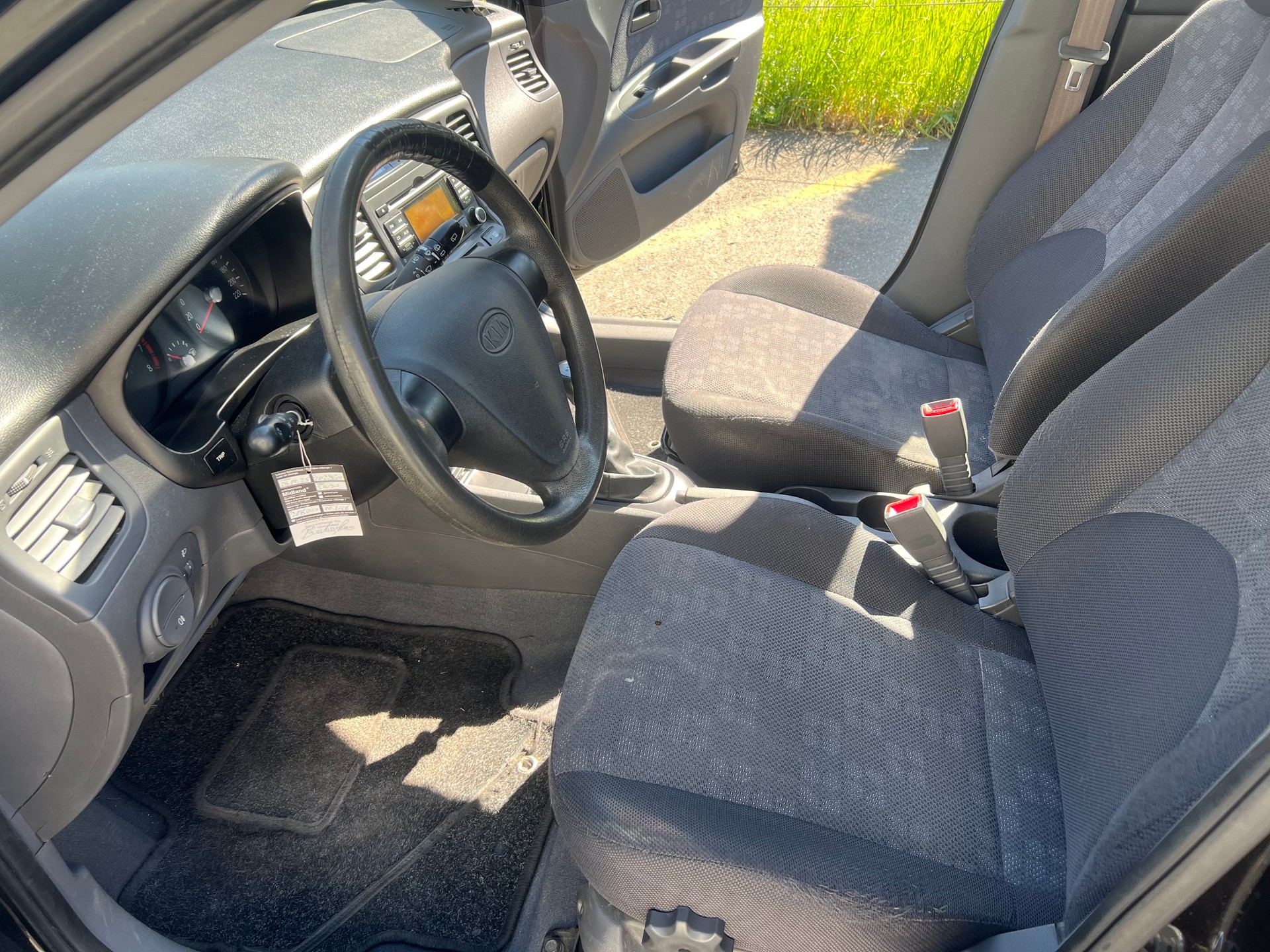 KIA Rio 1.4 16V Trend-image-8