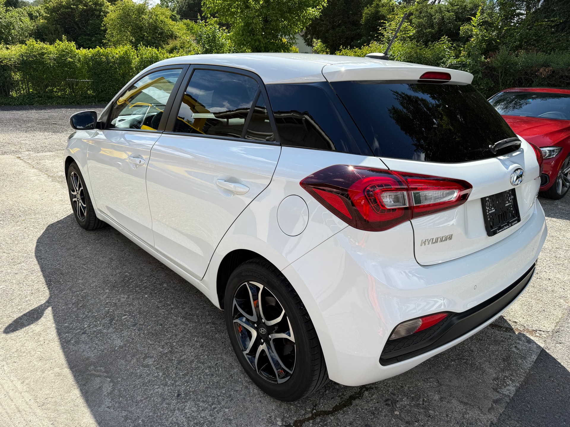 HYUNDAI i20 1.0 T-GDi Amplia ( Visite du jour-Garantie-Service à jour )-image-3