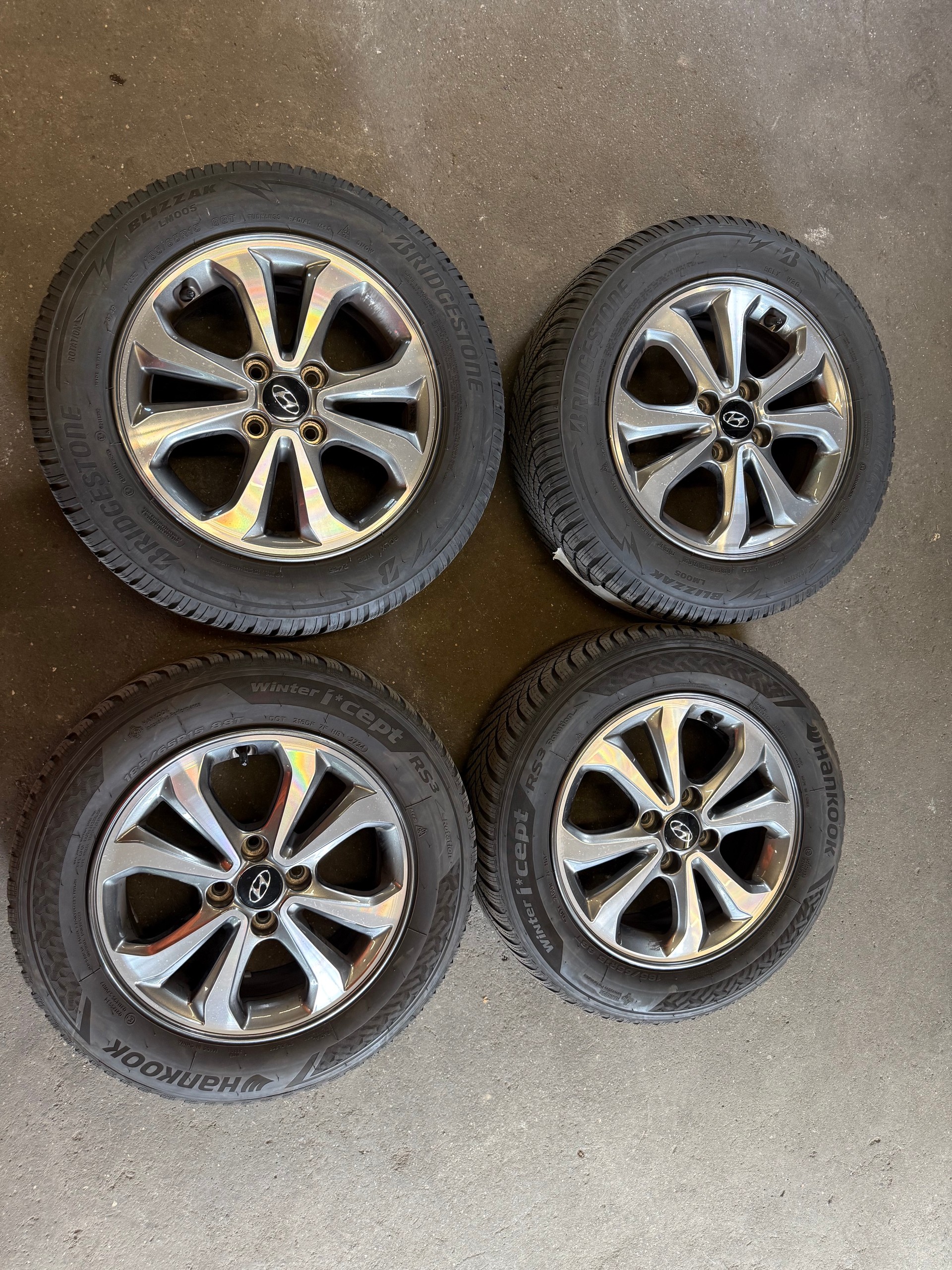 HYUNDAI i20 1.0 T-GDi Amplia ( Visite du jour-Garantie-Service à jour )-image-14