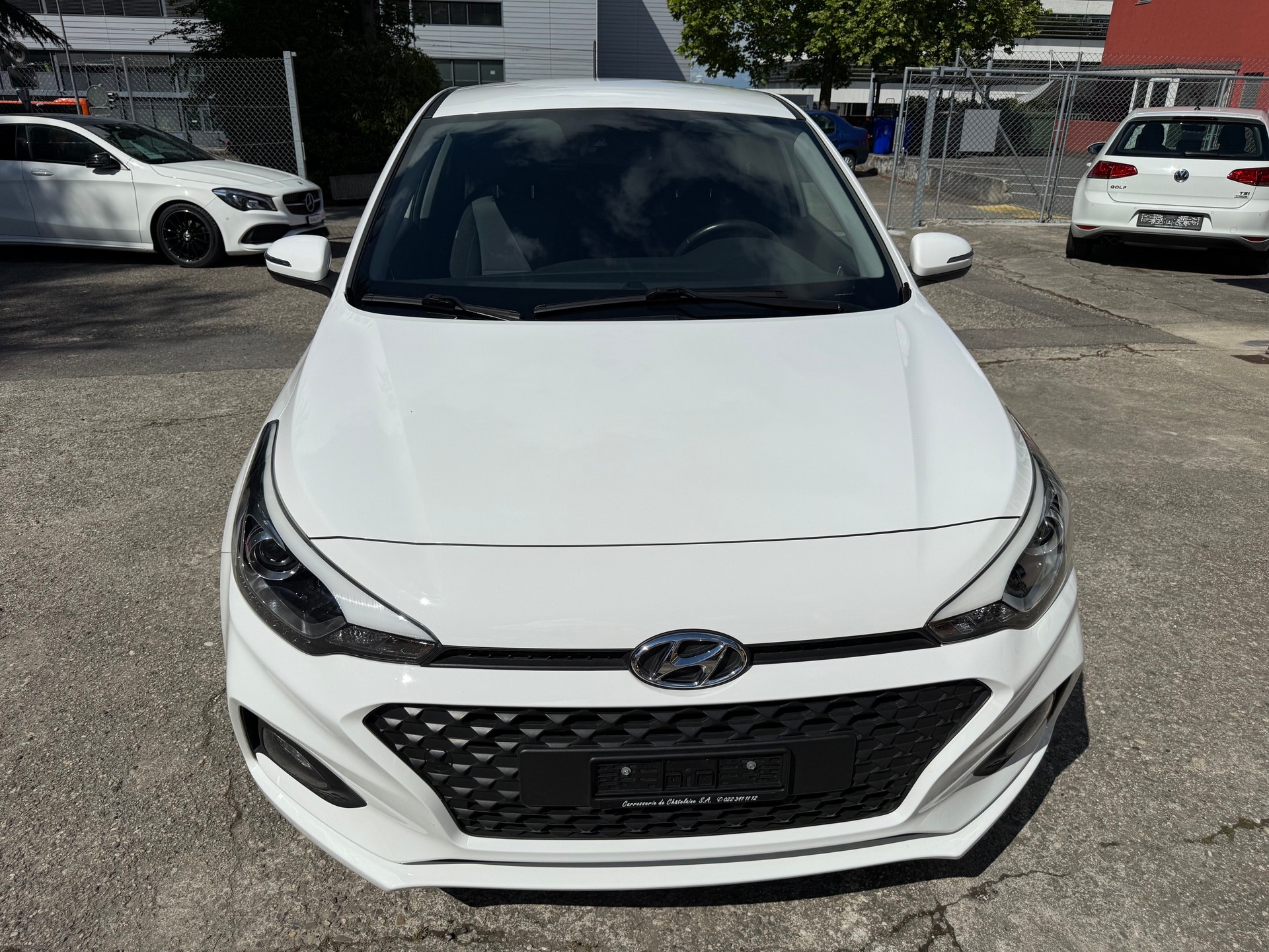 HYUNDAI i20 1.0 T-GDi Amplia ( Visite du jour-Garantie-Service à jour )-image-2
