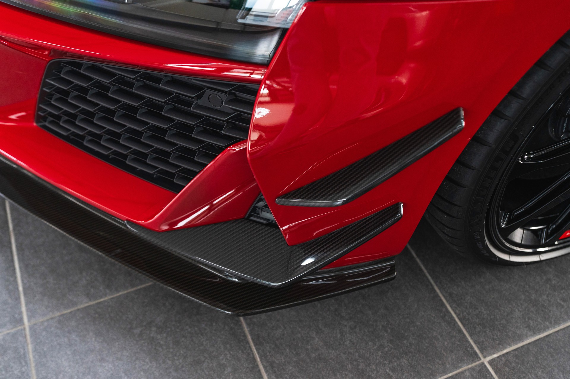 AUDI R8 Coupé GT RWD S-Tronic-image-10