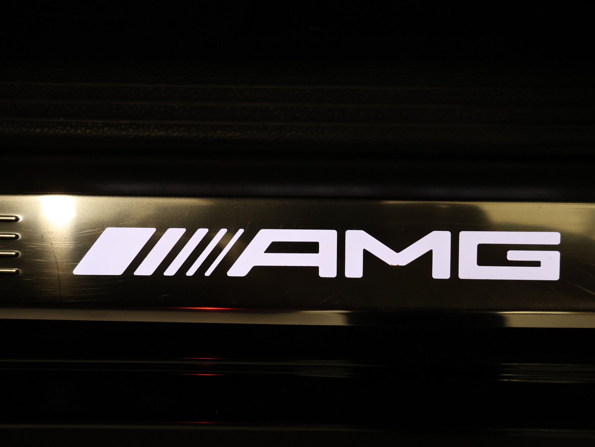 MERCEDES-BENZ GLC 43 AMG 4Matic 9G-Tronic *Panorama*Ambientebeleuchtung*Burmester*-image-16