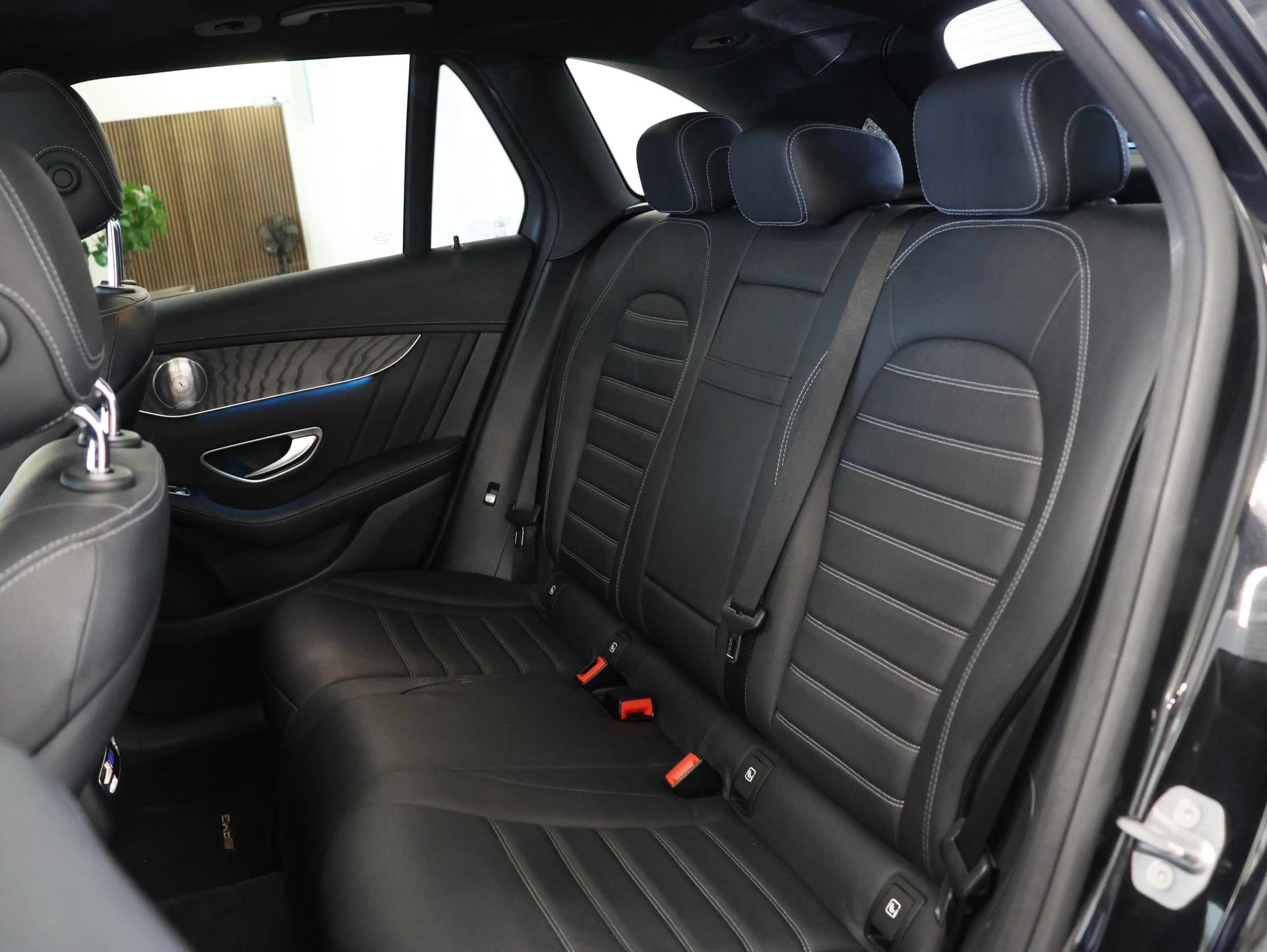 MERCEDES-BENZ GLC 43 AMG 4Matic 9G-Tronic *Panorama*Ambientebeleuchtung*Burmester*-image-28