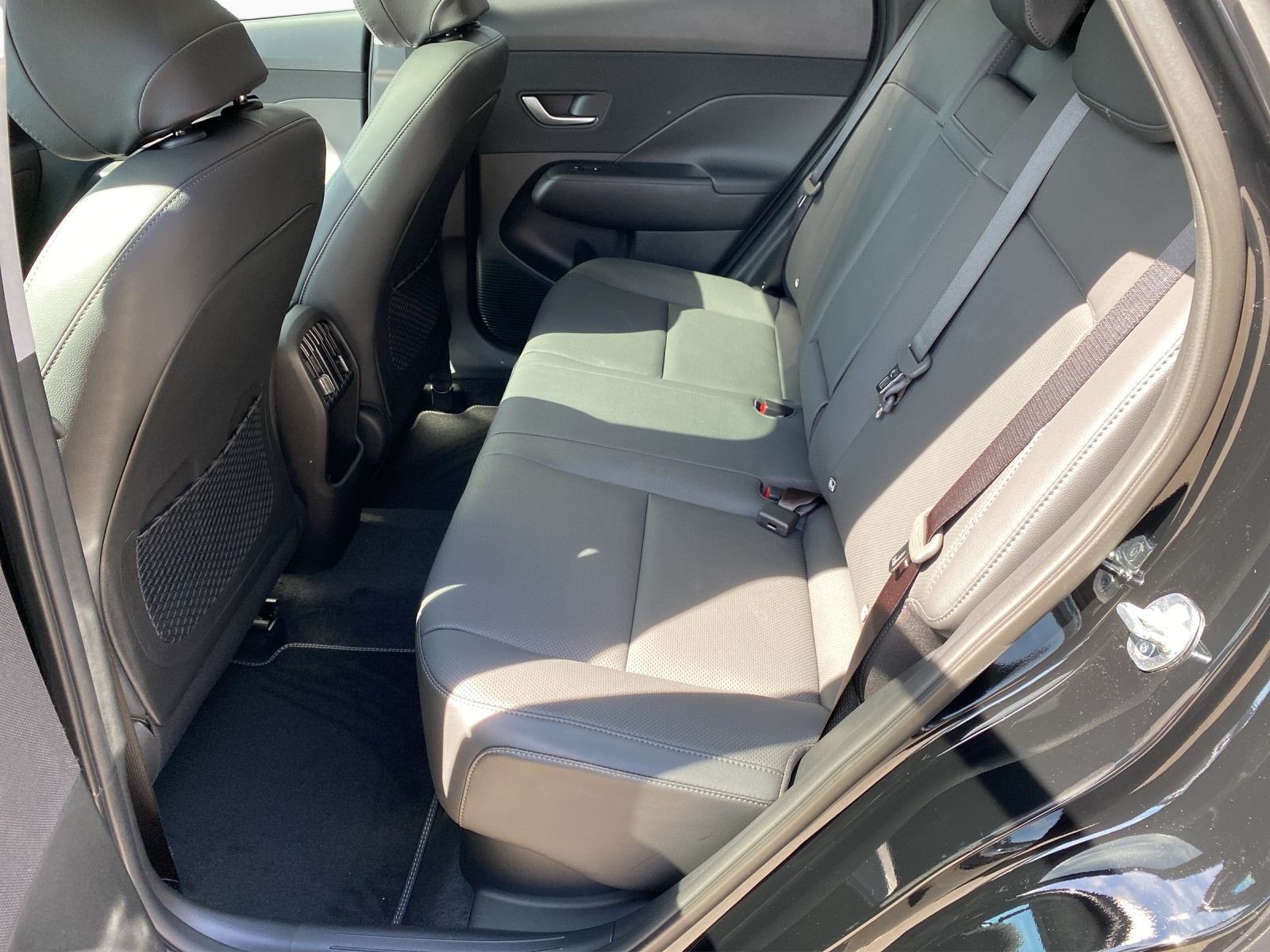 HYUNDAI Kona 1.6 GDi Hybrid Vertex Swiss Edition-image-10