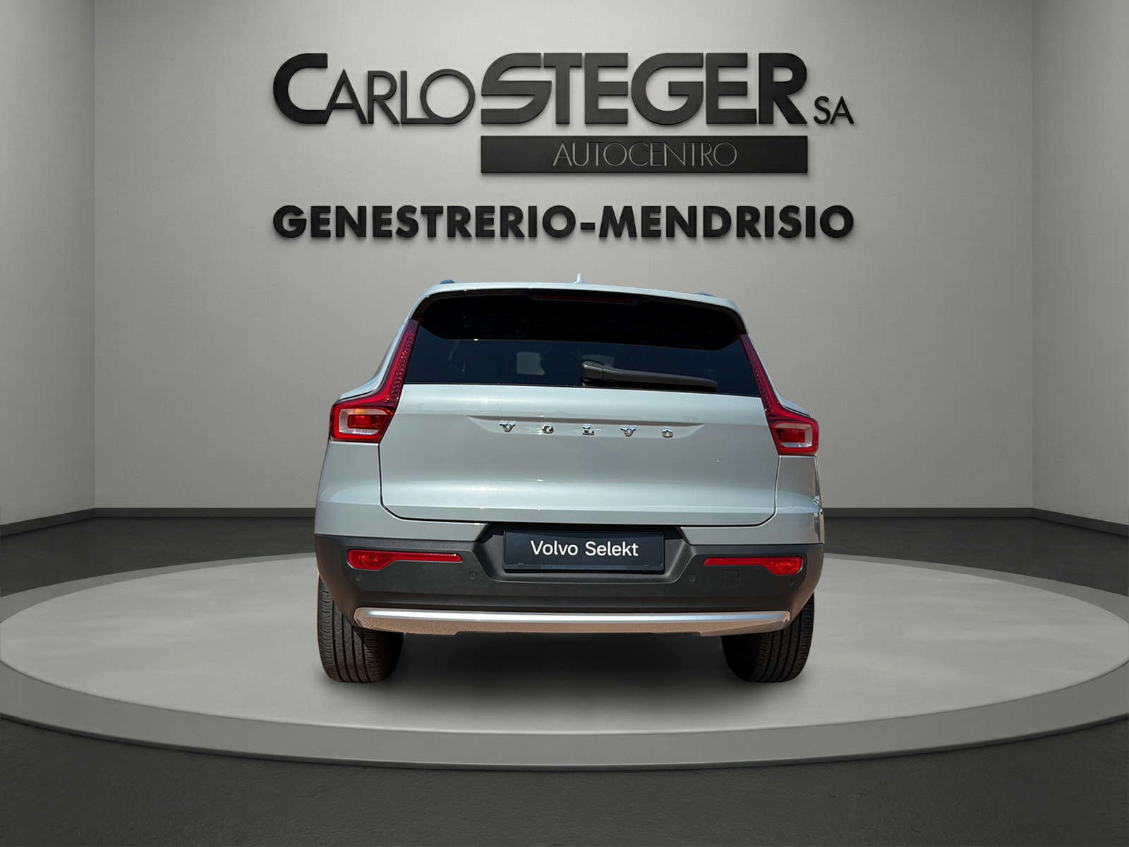 VOLVO XC40 B3 Benzin Mild Hybrid Xcite DCT-image-8