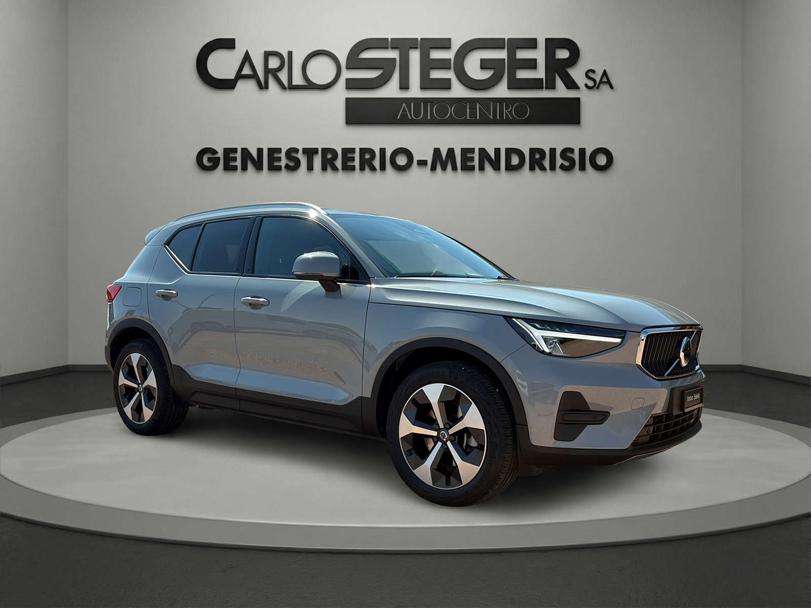 VOLVO XC40 B3 Benzin Mild Hybrid Xcite DCT-image-13