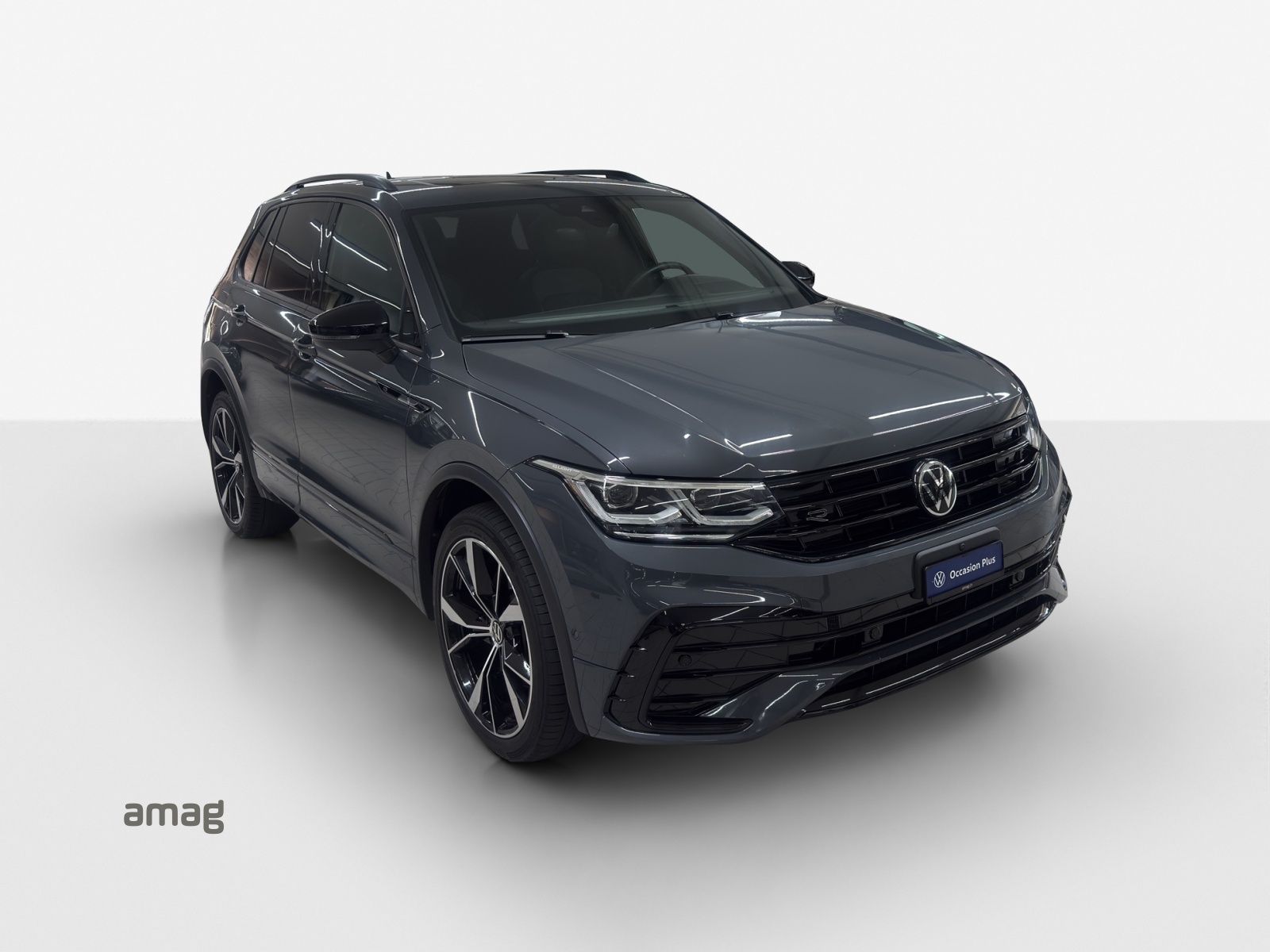 VW Tiguan 2.0TSI R-Line 4Motion DSG-image-5