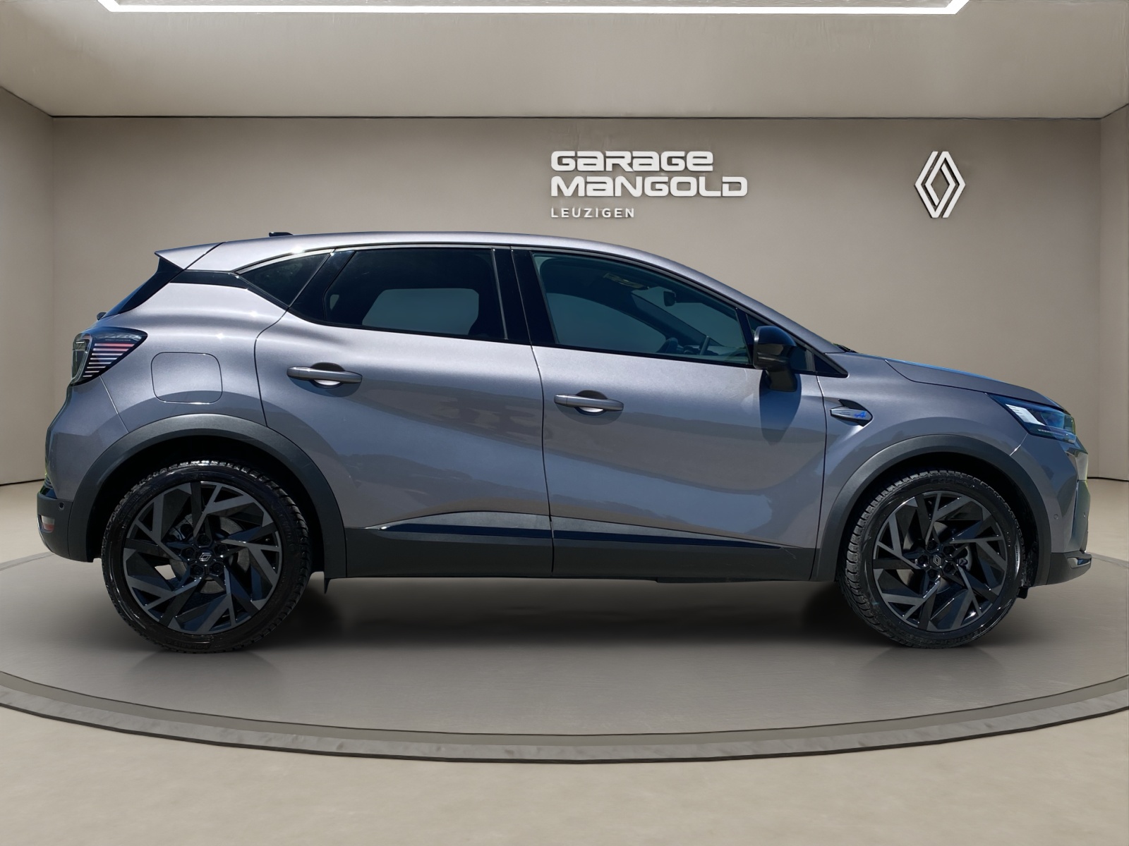 RENAULT Captur 1.3 TCe Esprit Alpine EDC-image-5