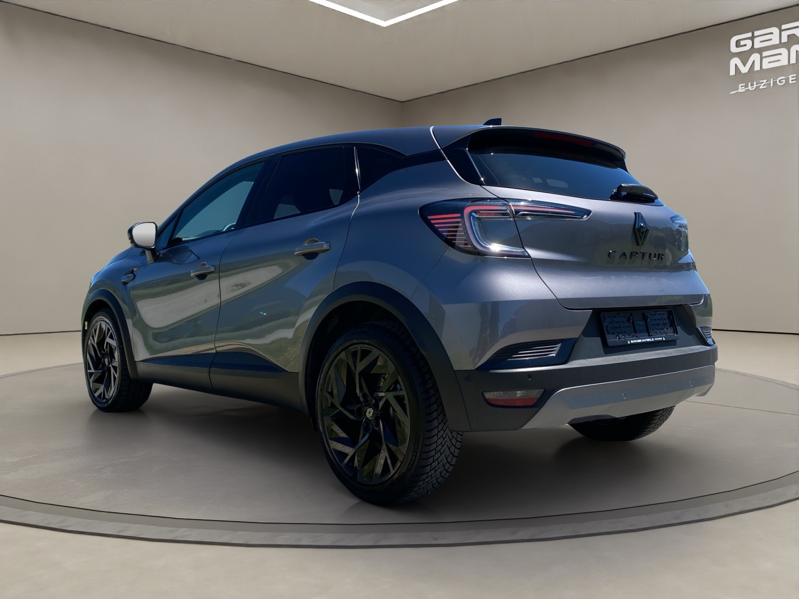 RENAULT Captur 1.3 TCe Esprit Alpine EDC-image-2