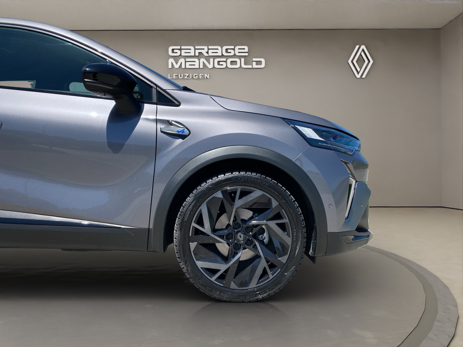 RENAULT Captur 1.3 TCe Esprit Alpine EDC-image-14
