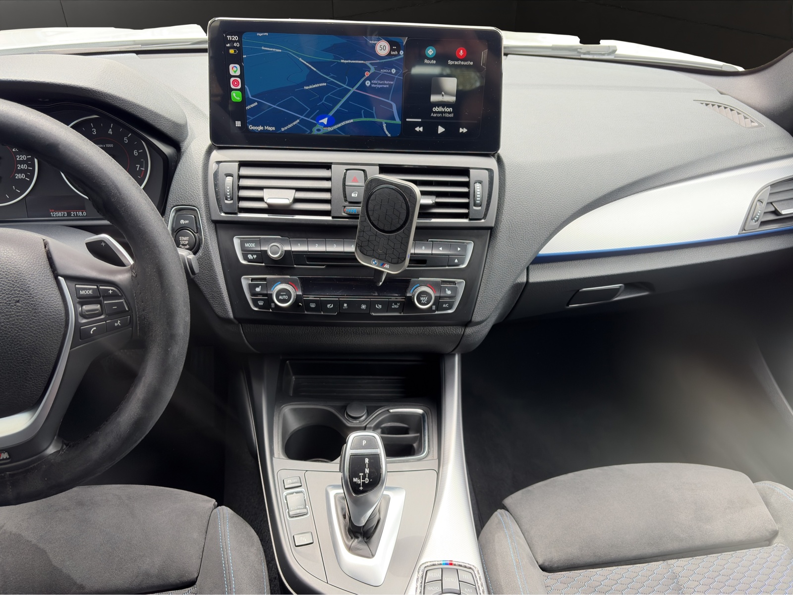 BMW 125i Steptronic-image-10