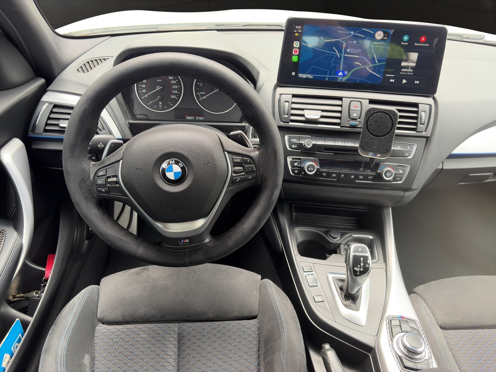 BMW 125i Steptronic-image-9
