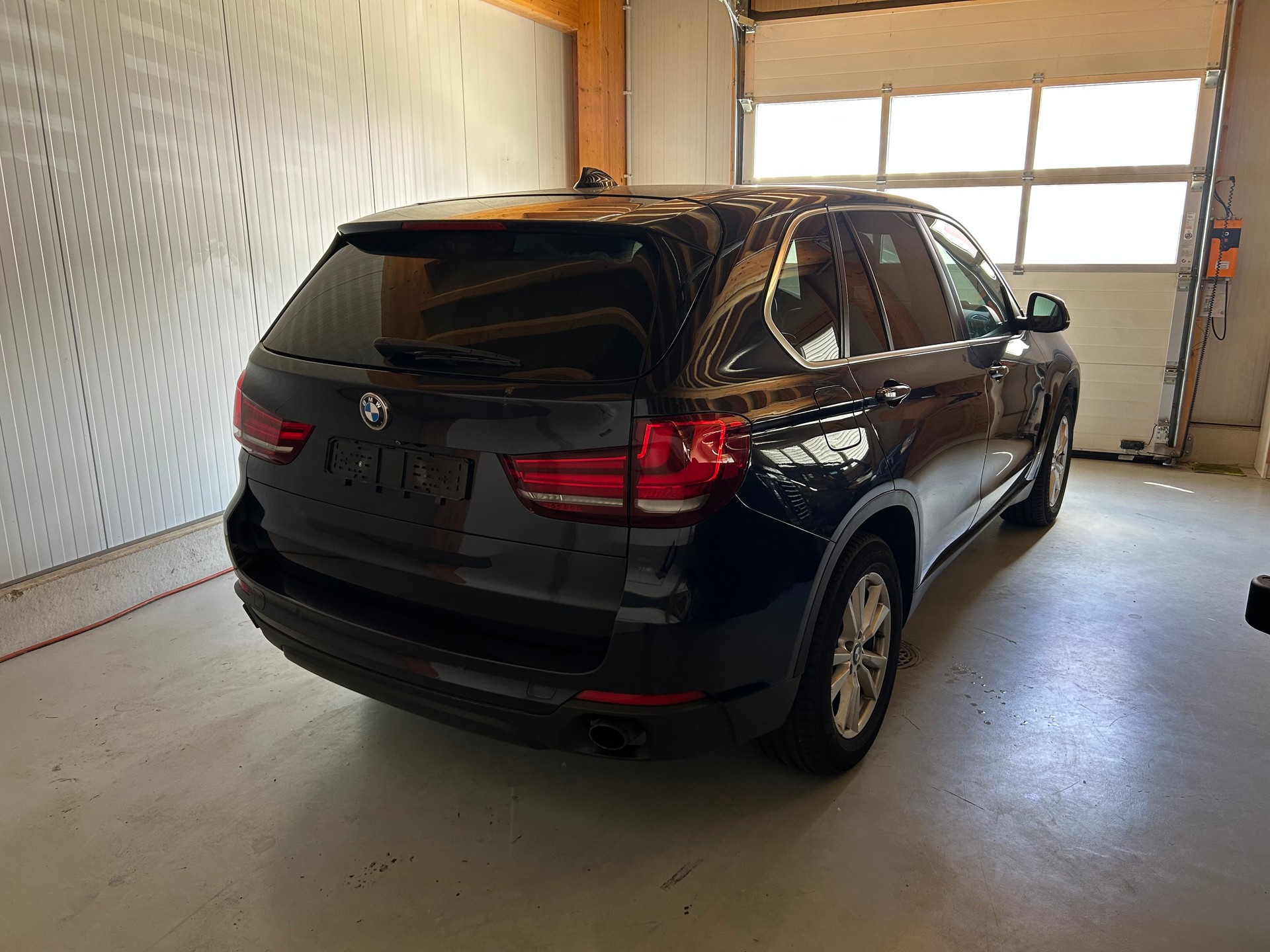 BMW X5 xDrive 25d Steptronic *7-Plätzer*-image-4