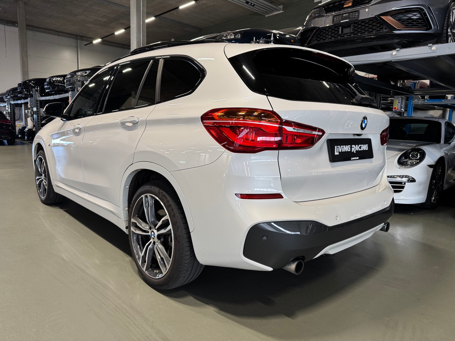 BMW X1 xDrive 25i M Sport Steptronic-image-2