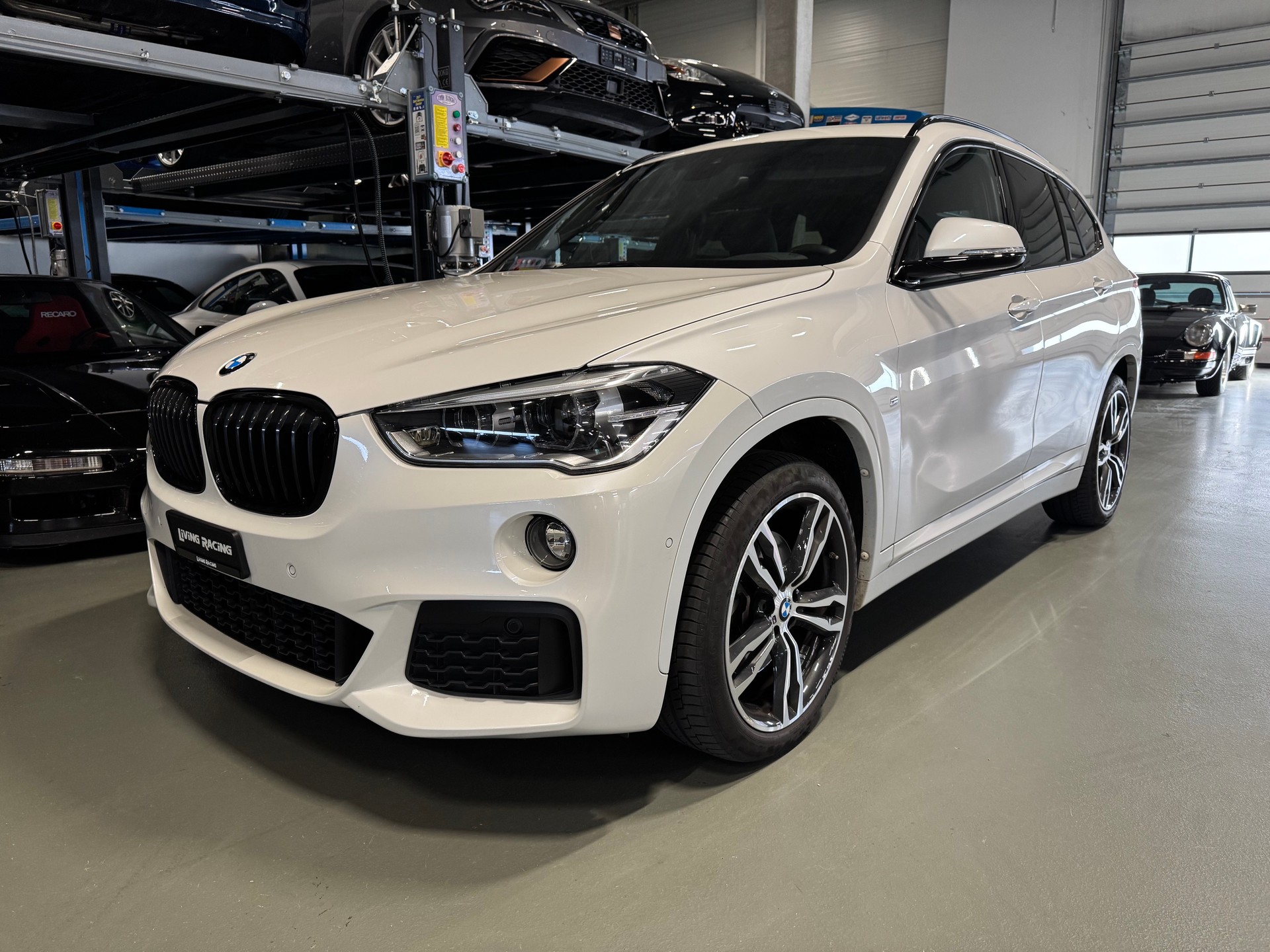 BMW X1 xDrive 25i M Sport Steptronic-image-1