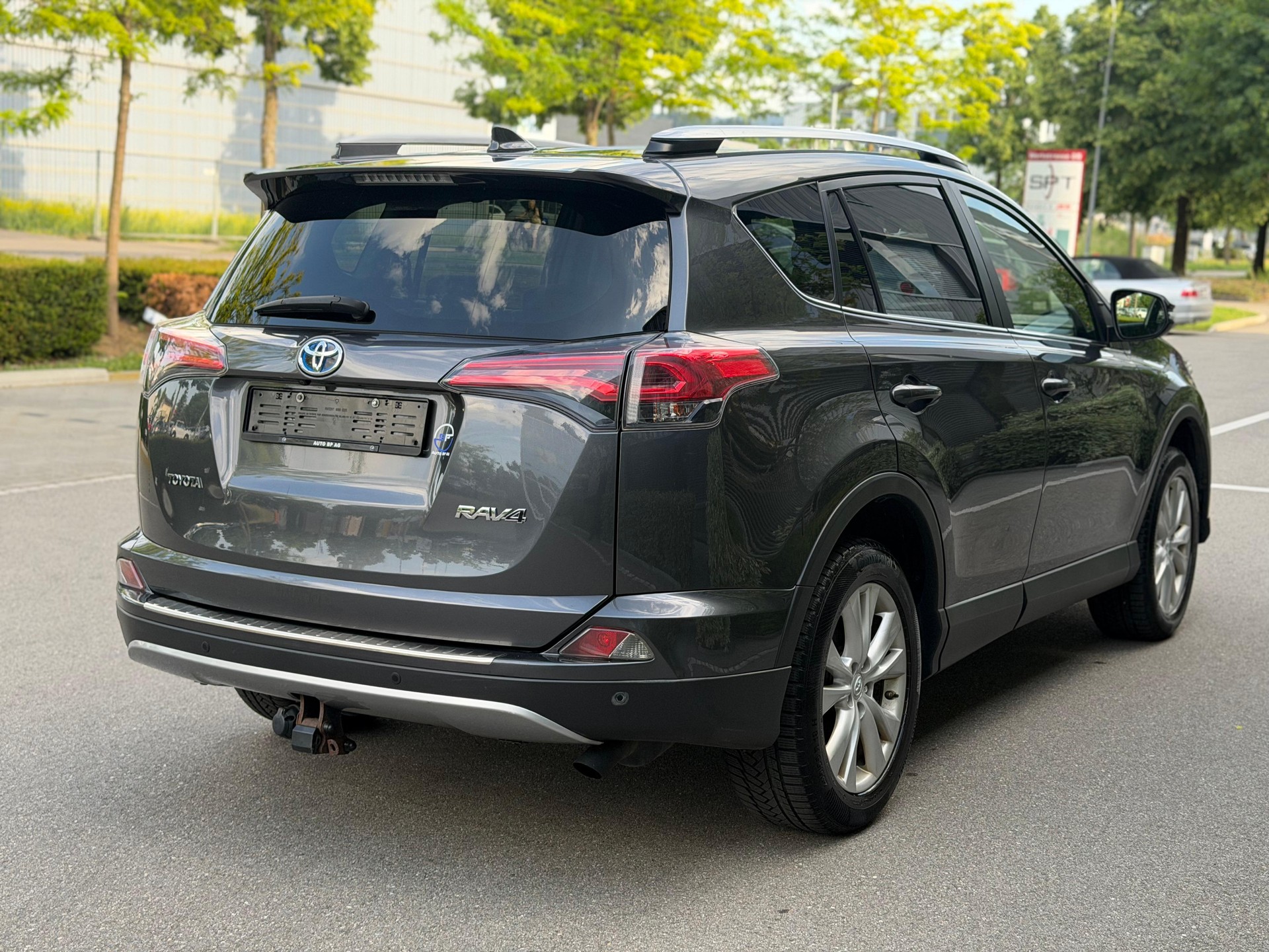 TOYOTA RAV-4 2.5 HSD Premium e-CVT-image-4