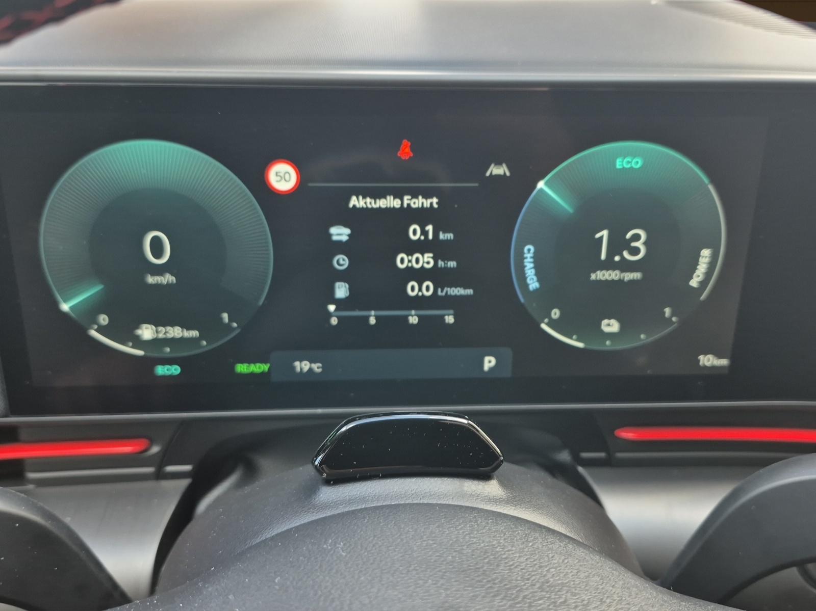 HYUNDAI Kona 1.6 GDi Hybrid N-Line-image-10