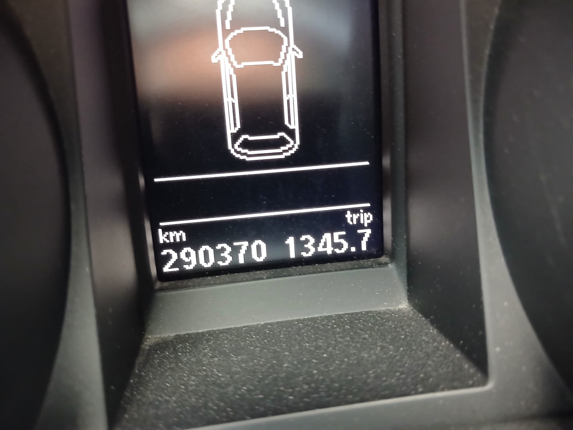 VW Golf 2.0 TDI BlueMotion Technology Highline DSG-image-8