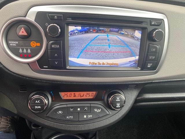 TOYOTA Yaris 1.33 Sol Multidrive-image-14