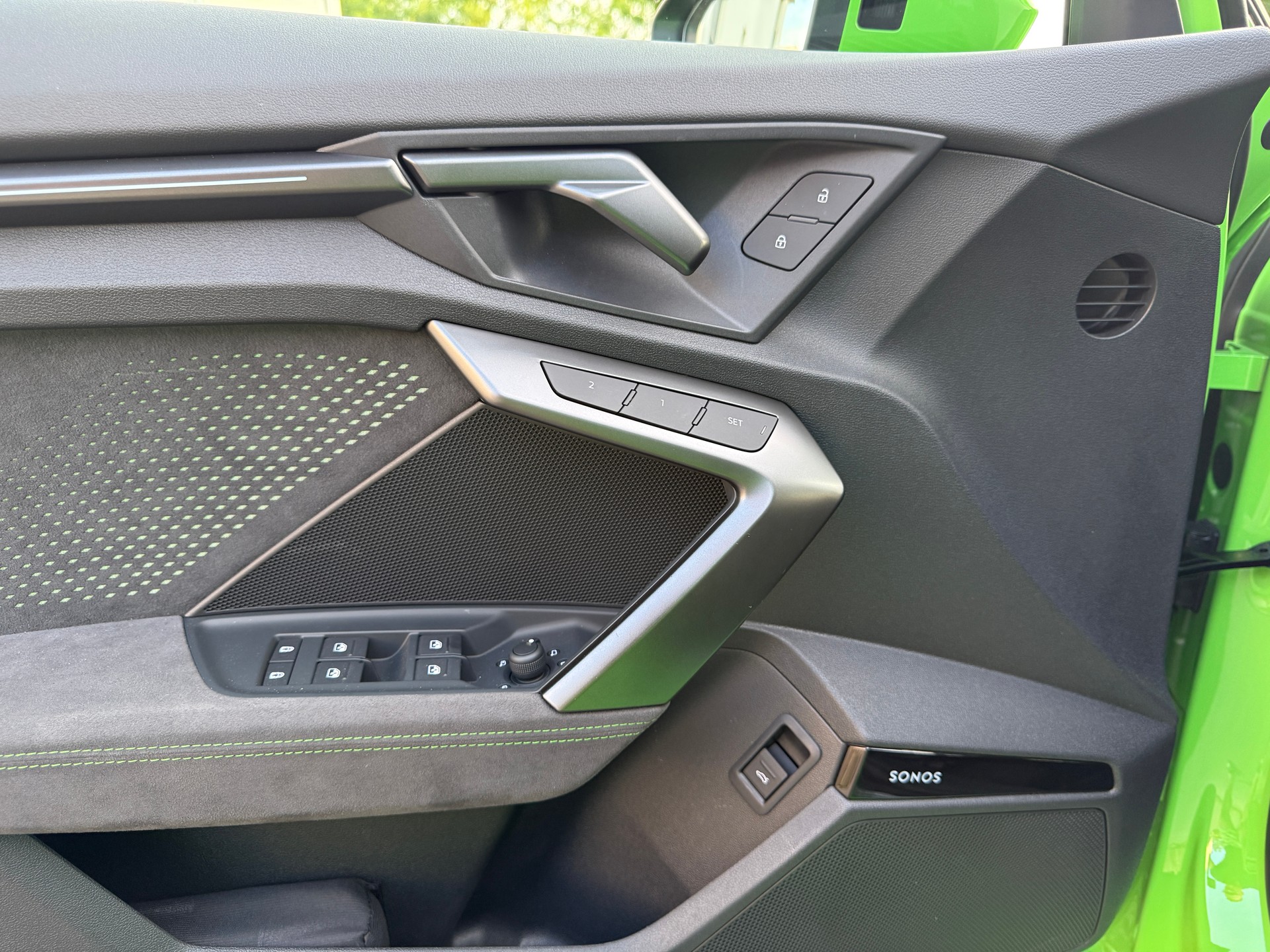 AUDI RS3 LIMOUSINE 2.5 TSI QUATTRO S-TRONIC*8FACH BEREIFT*EL. PANORAMA-GLASSCHIEBEDACH*-image-17