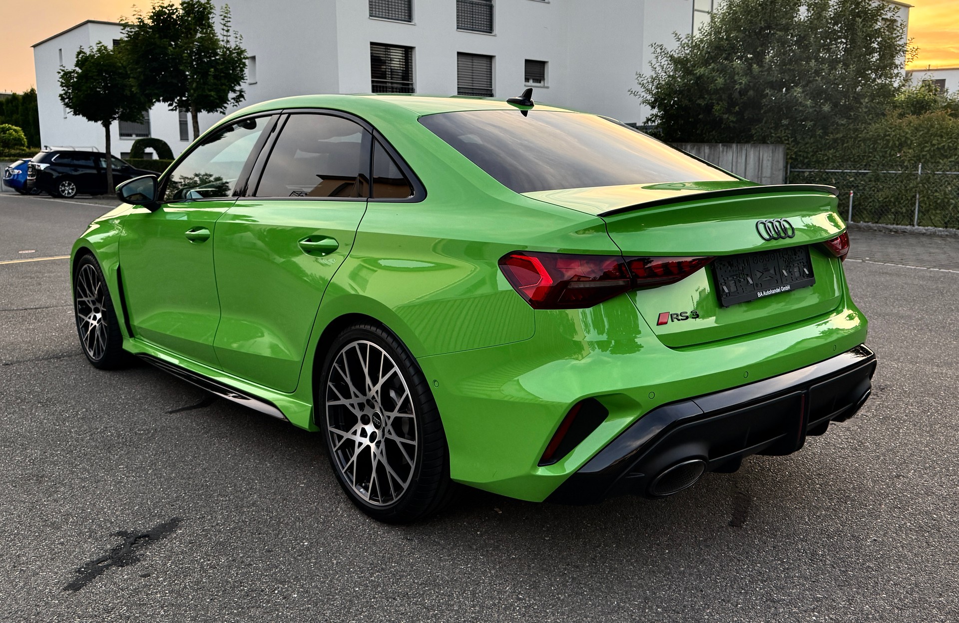 AUDI RS3 LIMOUSINE 2.5 TSI QUATTRO S-TRONIC*8FACH BEREIFT*EL. PANORAMA-GLASSCHIEBEDACH*-showroom-element-3