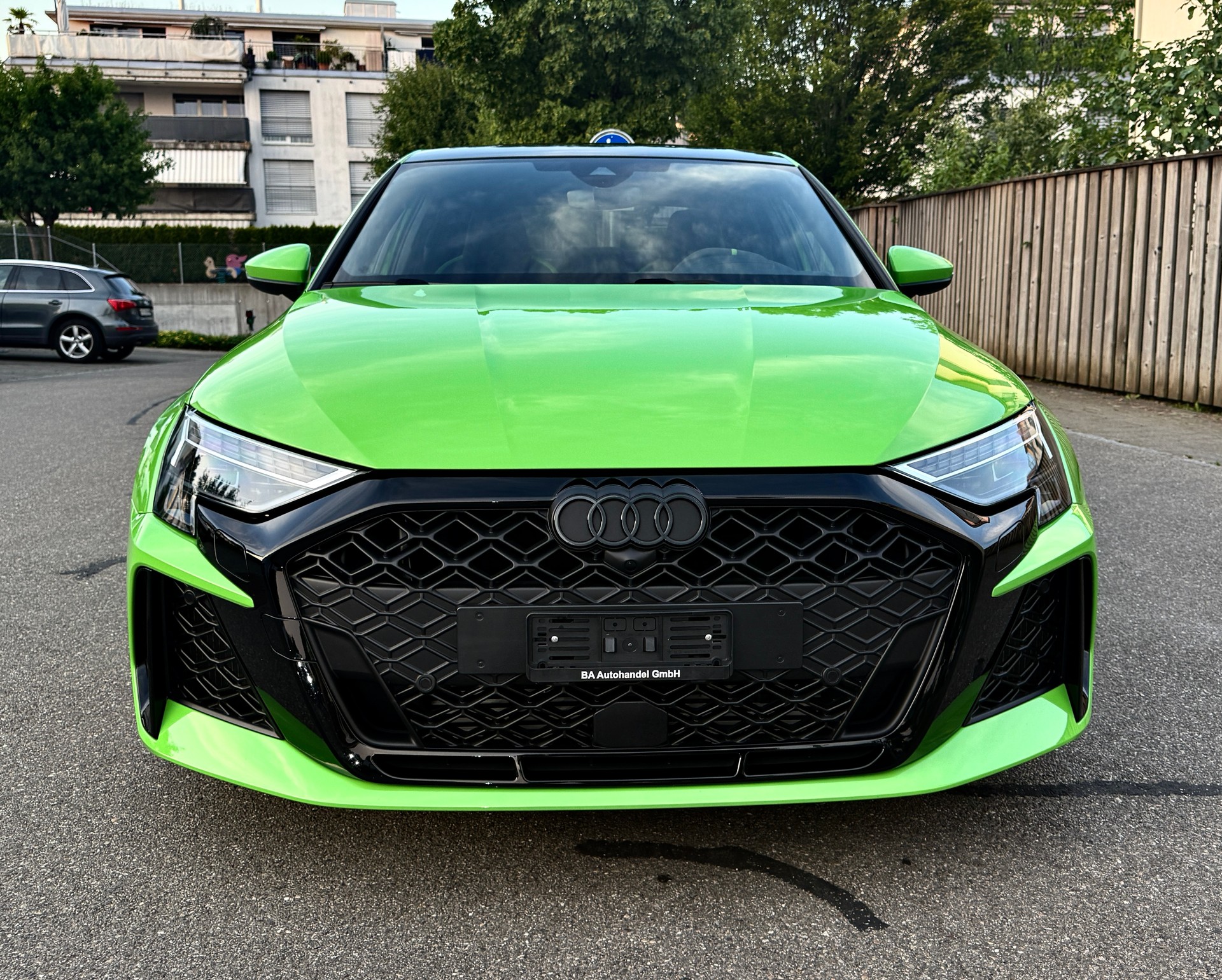 AUDI RS3 LIMOUSINE 2.5 TSI QUATTRO S-TRONIC*8FACH BEREIFT*EL. PANORAMA-GLASSCHIEBEDACH*-showroom-element-1