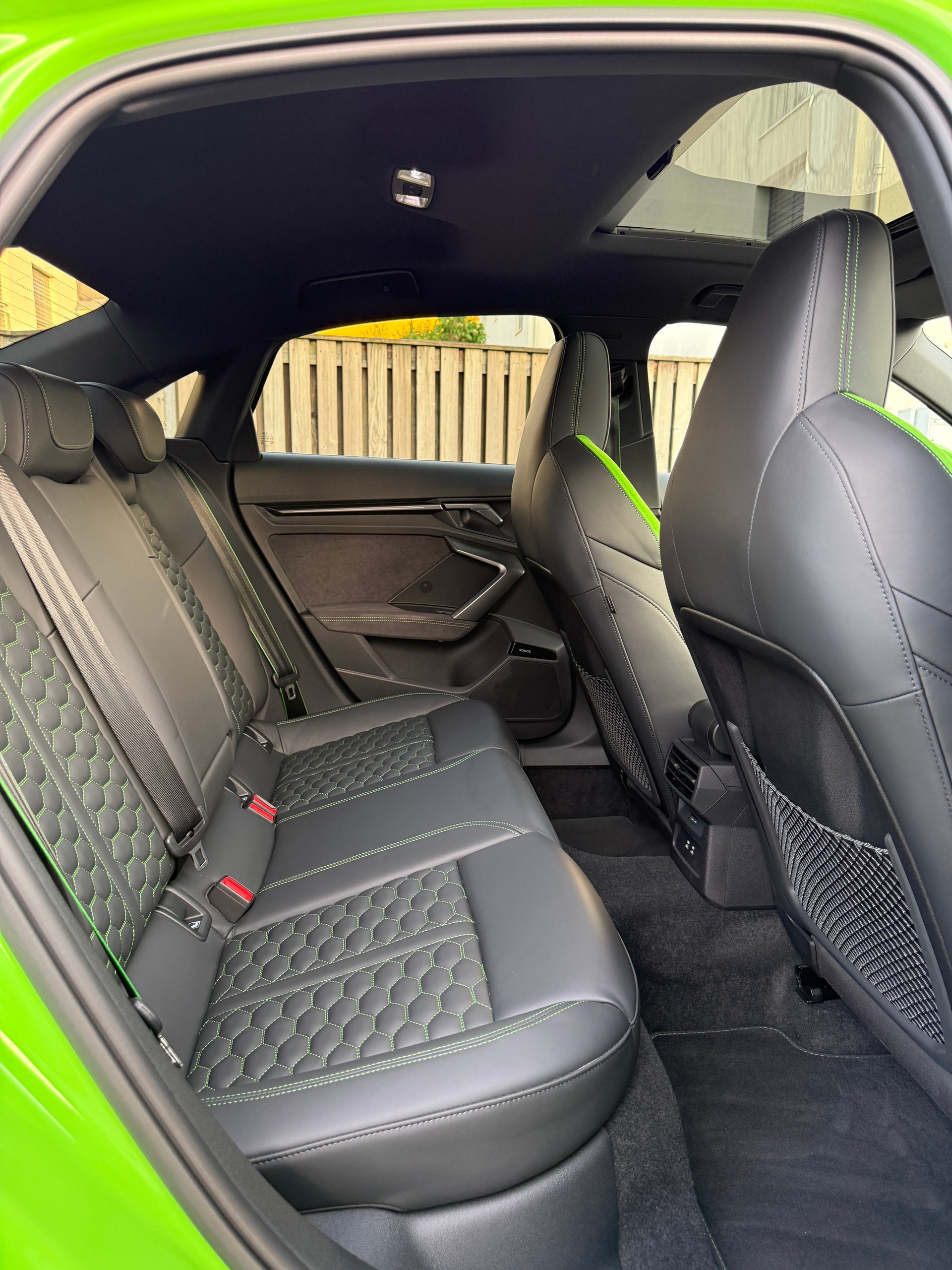 AUDI RS3 LIMOUSINE 2.5 TSI QUATTRO S-TRONIC*8FACH BEREIFT*EL. PANORAMA-GLASSCHIEBEDACH*-image-29