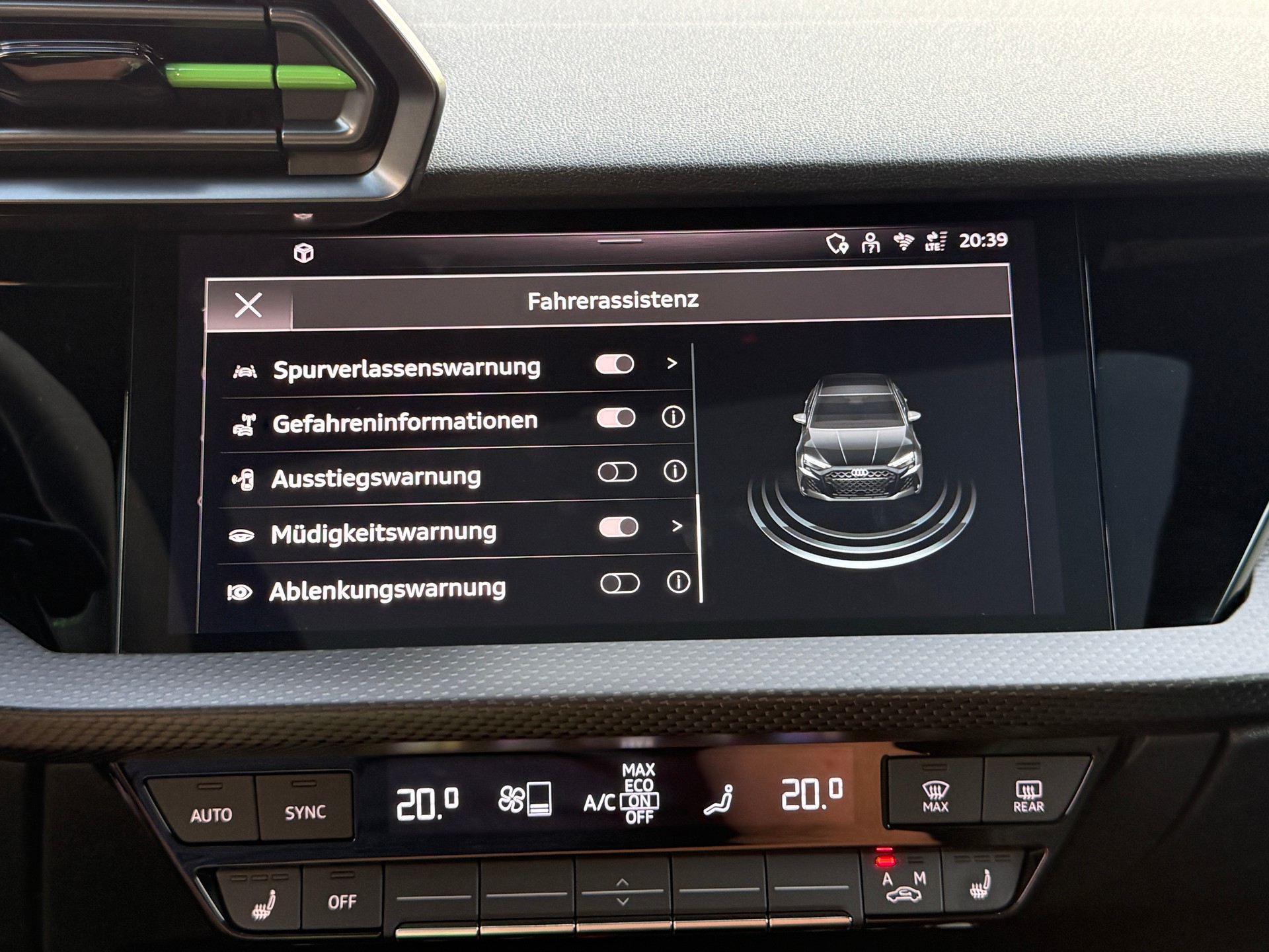 AUDI RS3 LIMOUSINE 2.5 TSI QUATTRO S-TRONIC*8FACH BEREIFT*EL. PANORAMA-GLASSCHIEBEDACH*-image-26