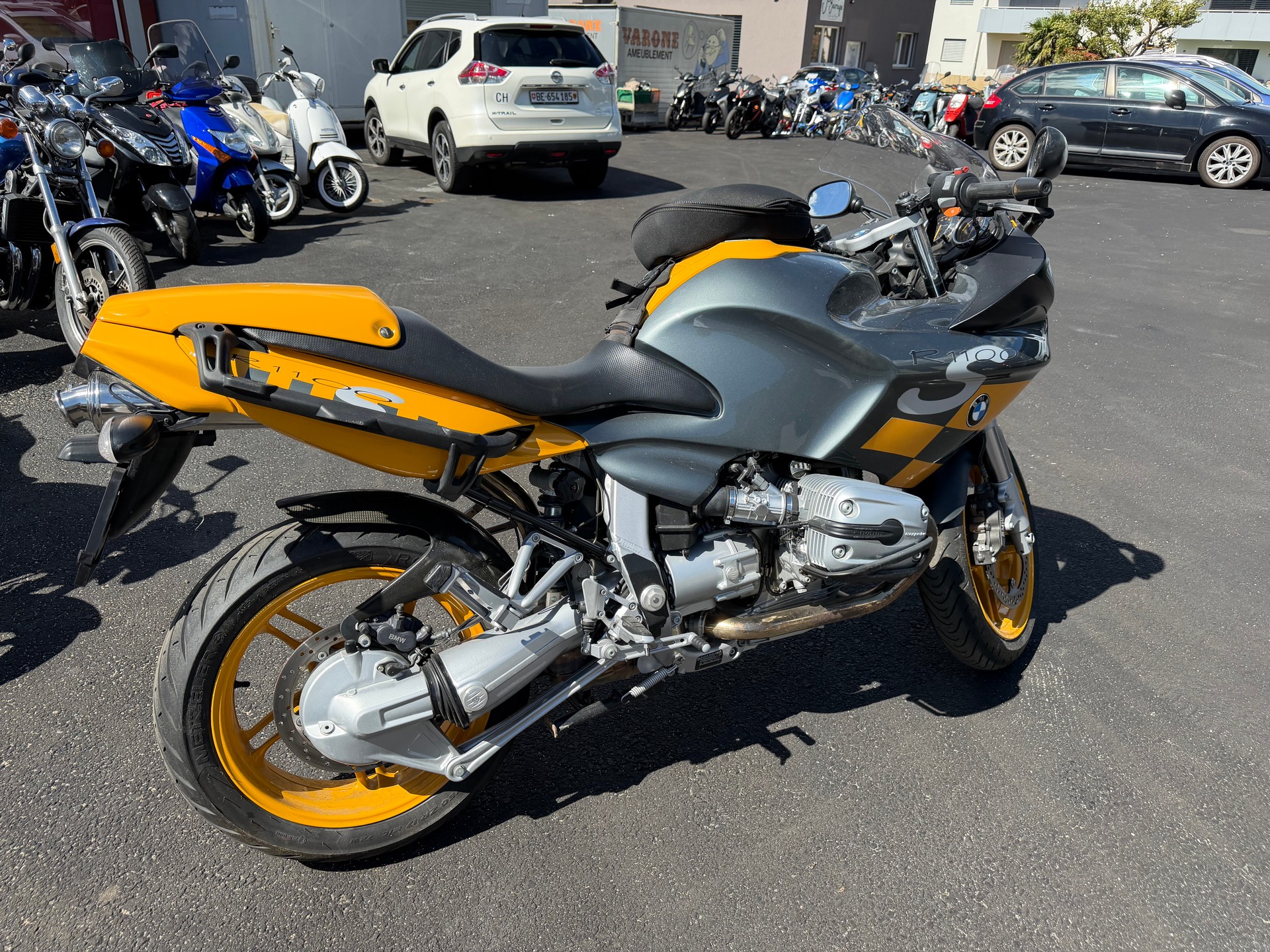 BMW R 1100 S-image-1