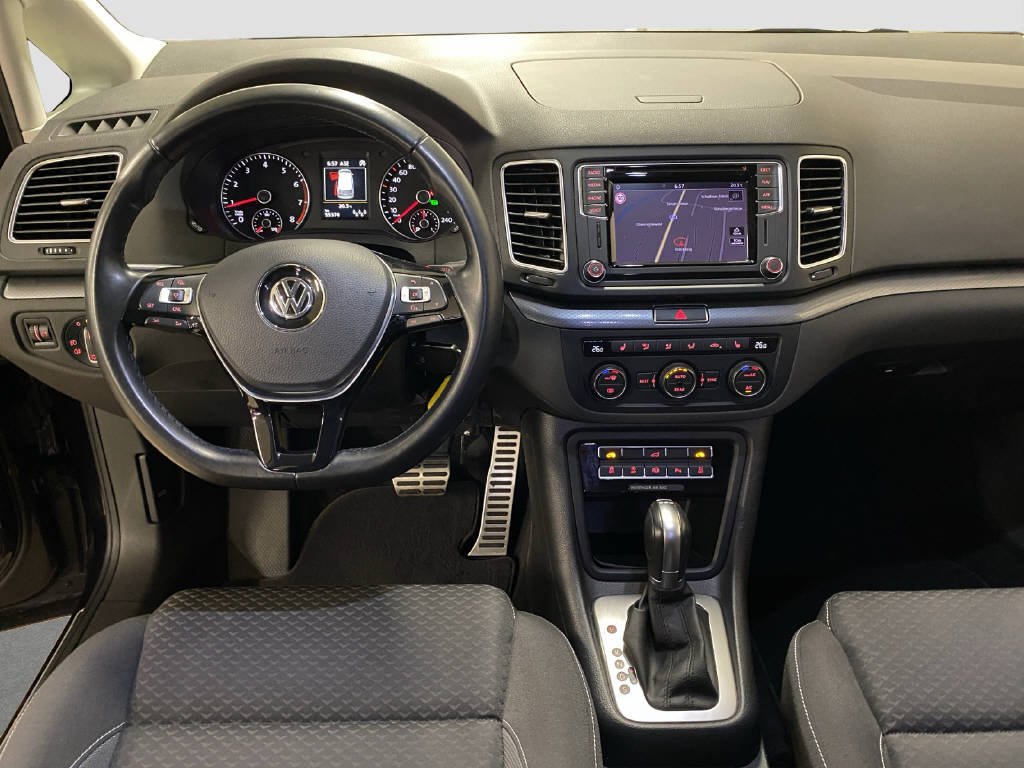 VW Sharan 1.4 TSI Highline DSG-image-9