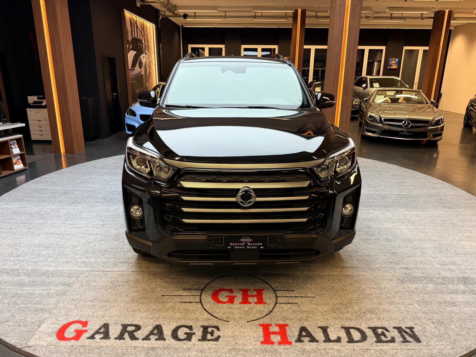 KGM-SsangYong Grand Musso 2.2 e-XDI Sapphire-showroom-element-2