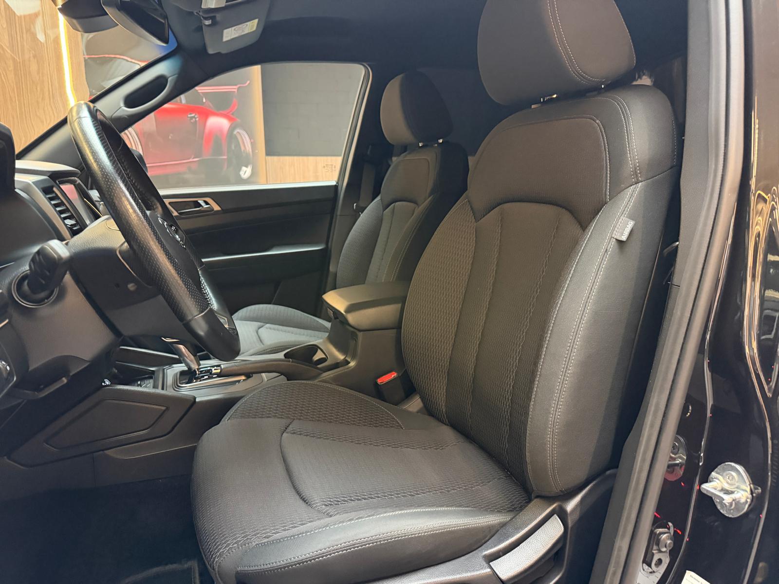 KGM-SsangYong Grand Musso 2.2 e-XDI Sapphire-image-13