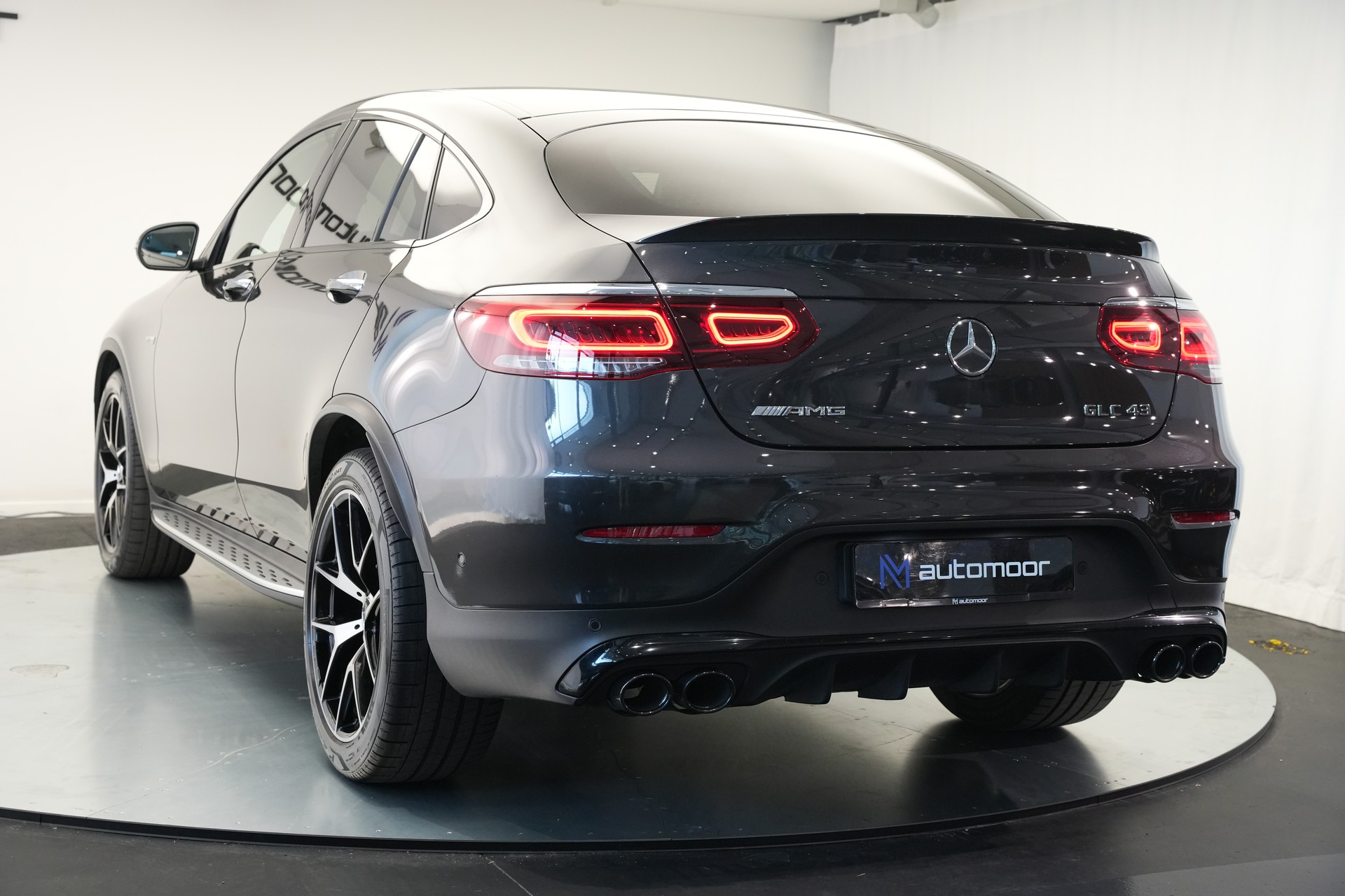 MERCEDES-BENZ GLC Coupé 43 AMG 4Matic 9G-Tronic *CH-Fahrzeug* *Burmester* *HuD* *Pano*-image-40