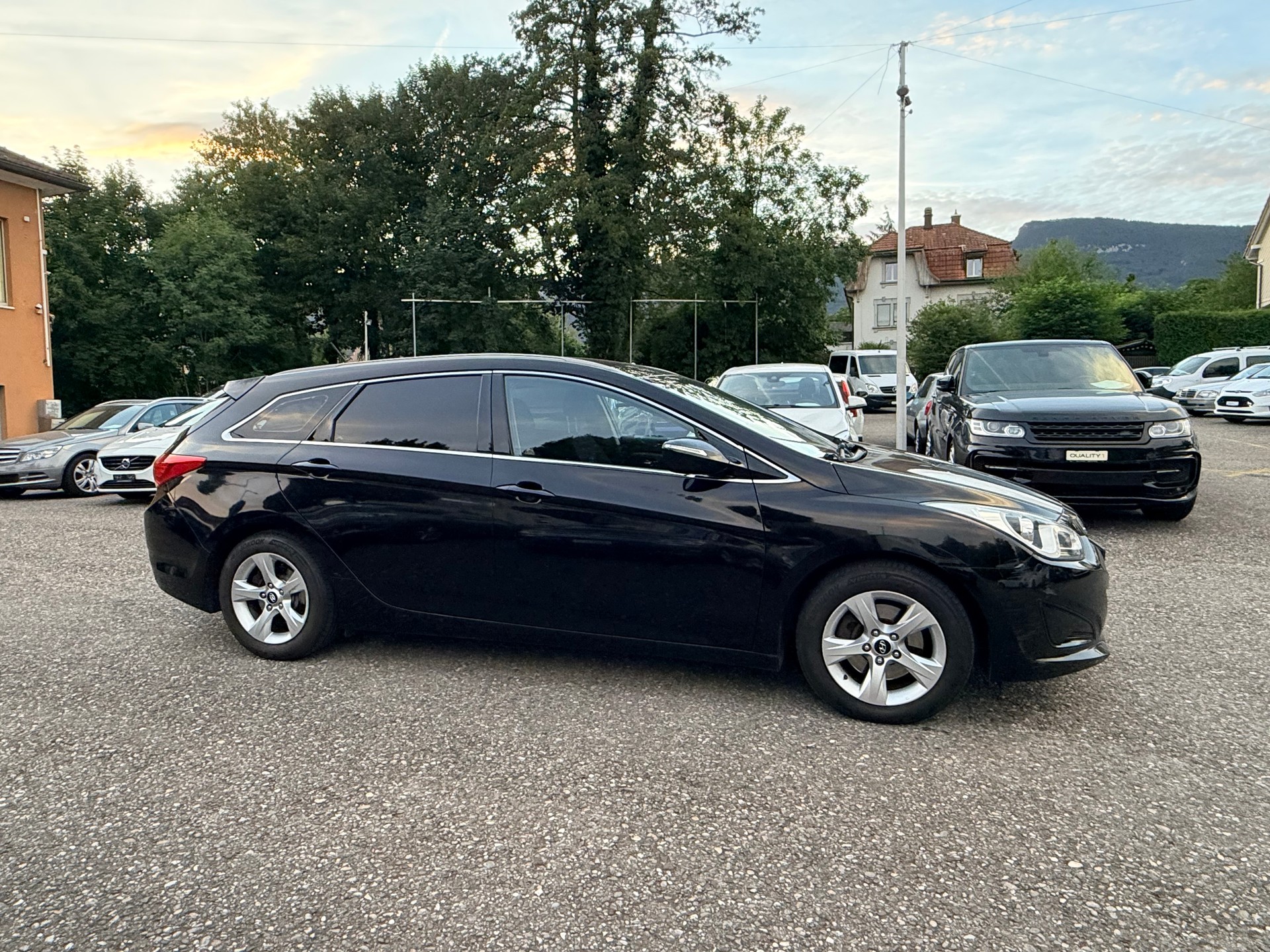 HYUNDAI i40 Wagon 1.7 CRDI ISG Comfort ab MFK-showroom-element-3