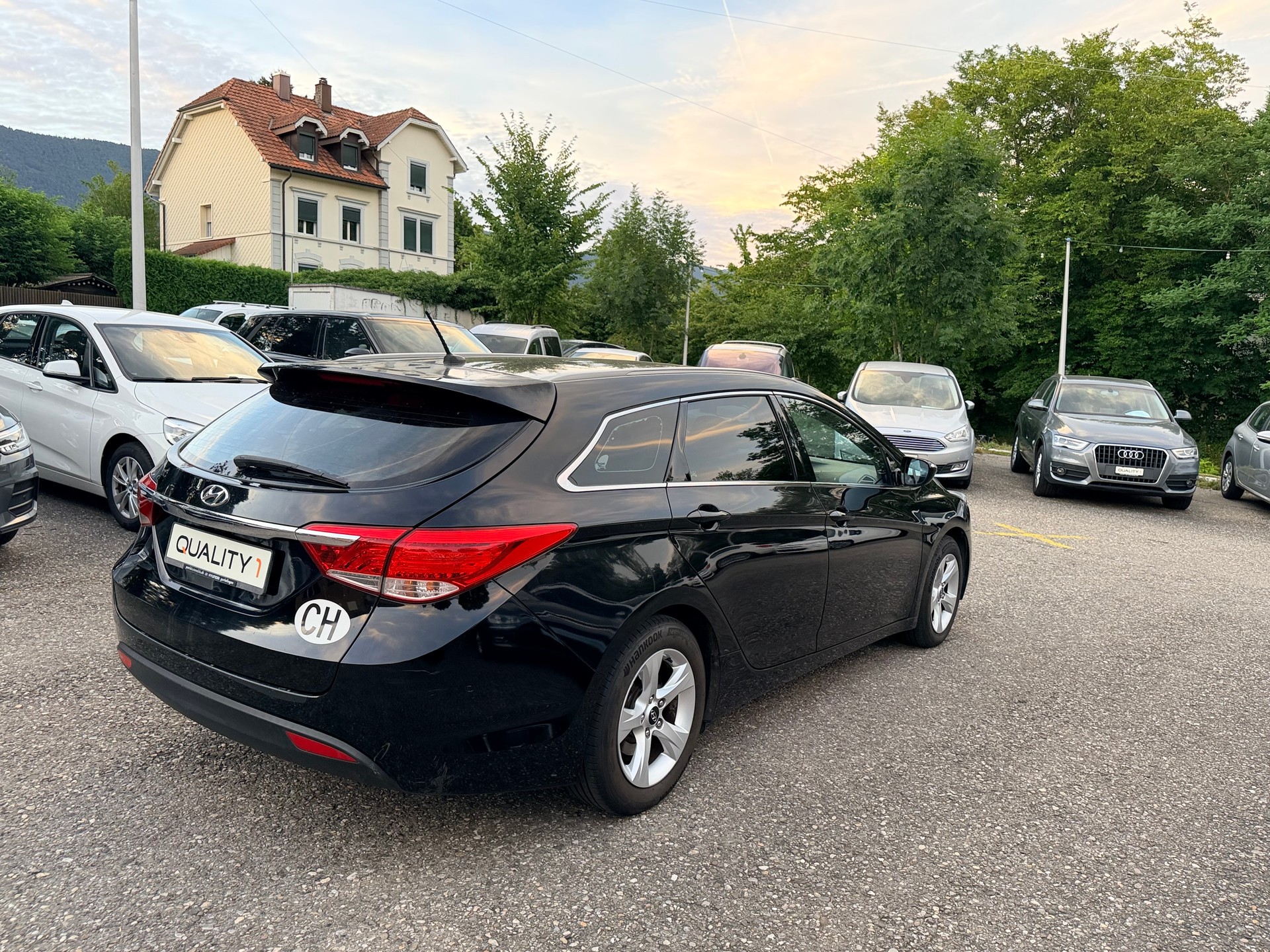 HYUNDAI i40 Wagon 1.7 CRDI ISG Comfort ab MFK-image-6