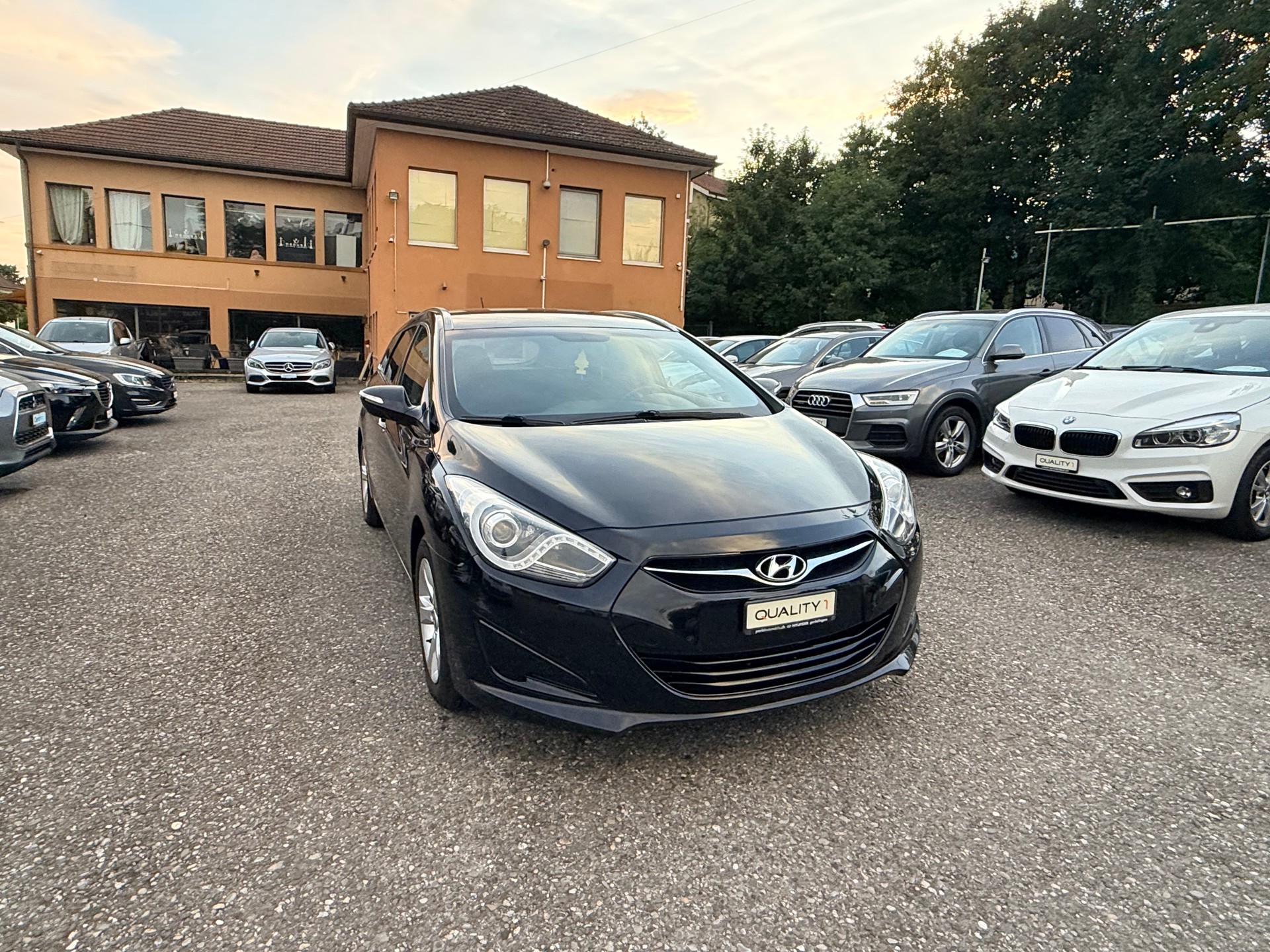 HYUNDAI i40 Wagon 1.7 CRDI ISG Comfort ab MFK