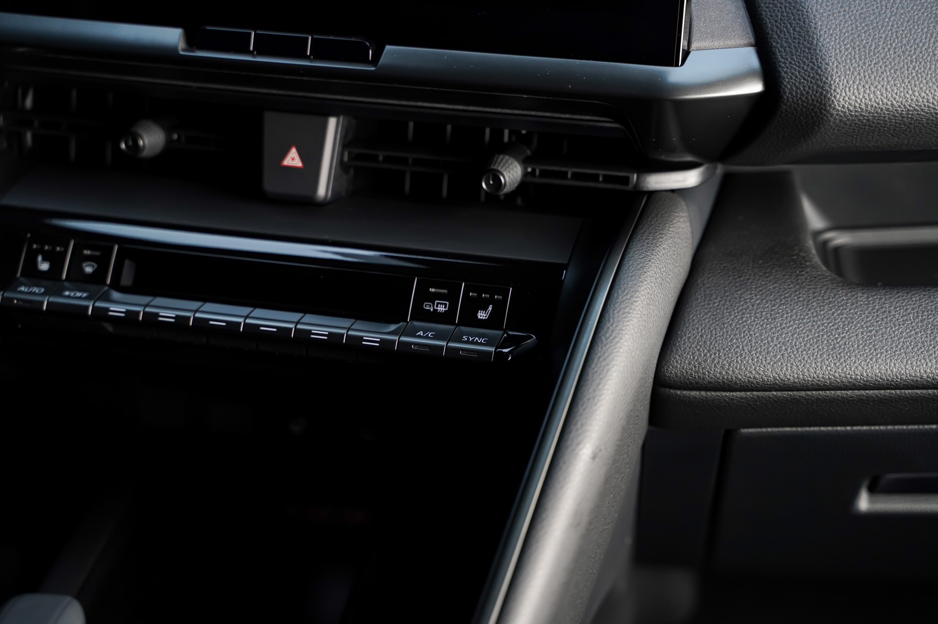 TOYOTA C-HR 2.0 HSD CVT Style-image-23