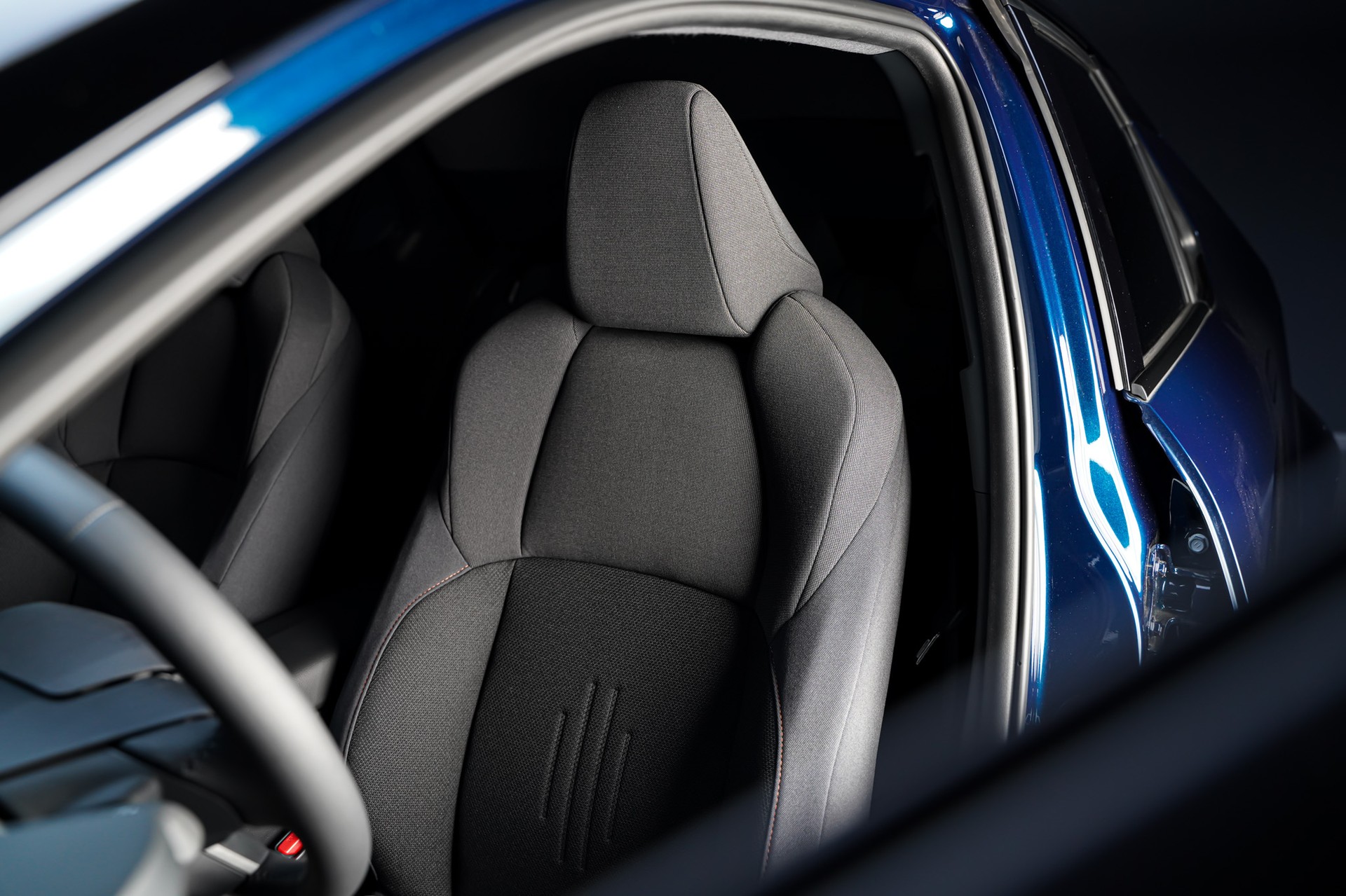 TOYOTA C-HR 2.0 HSD CVT Style-image-12