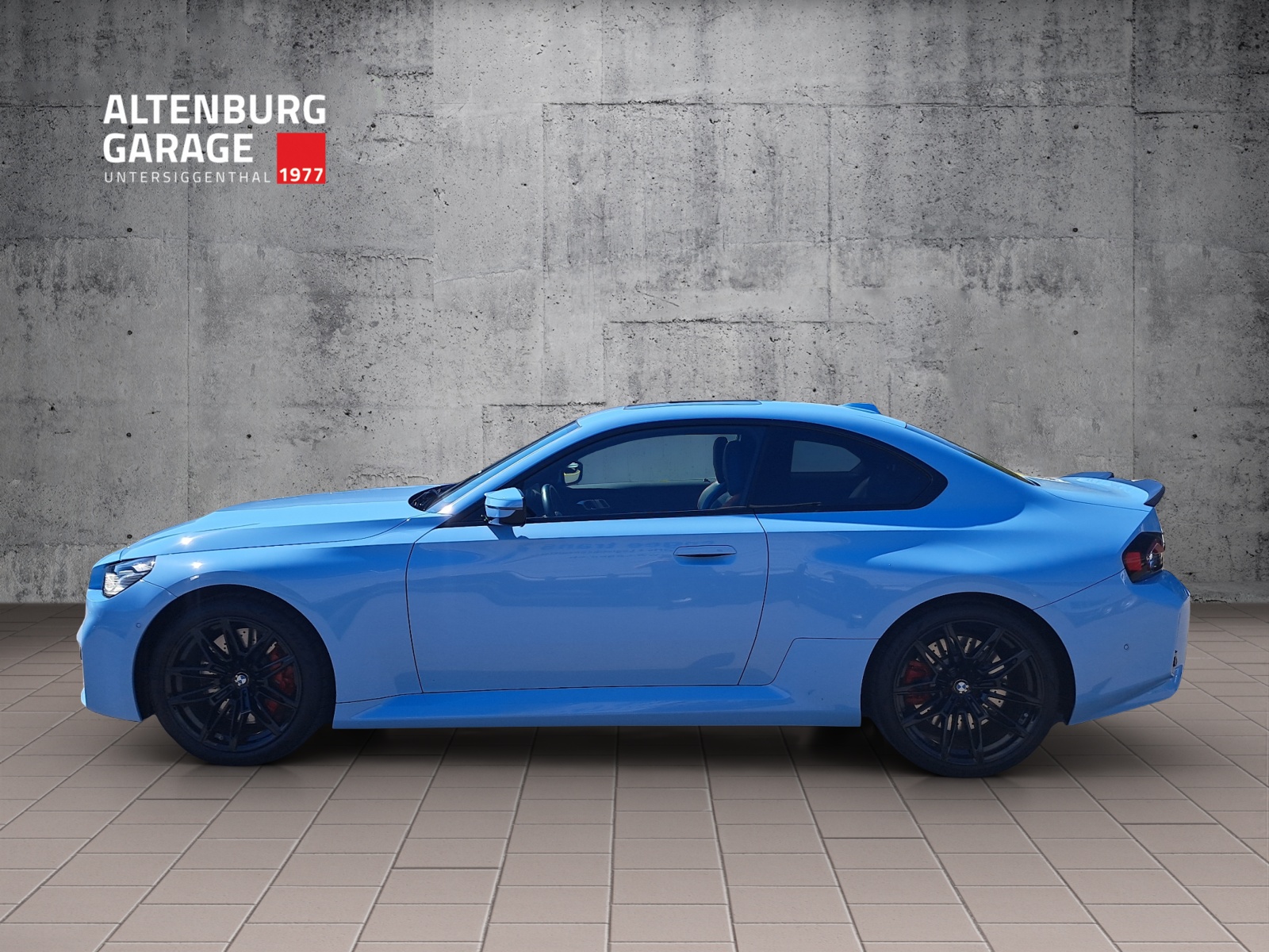 BMW M2 Coupé-showroom-element-1