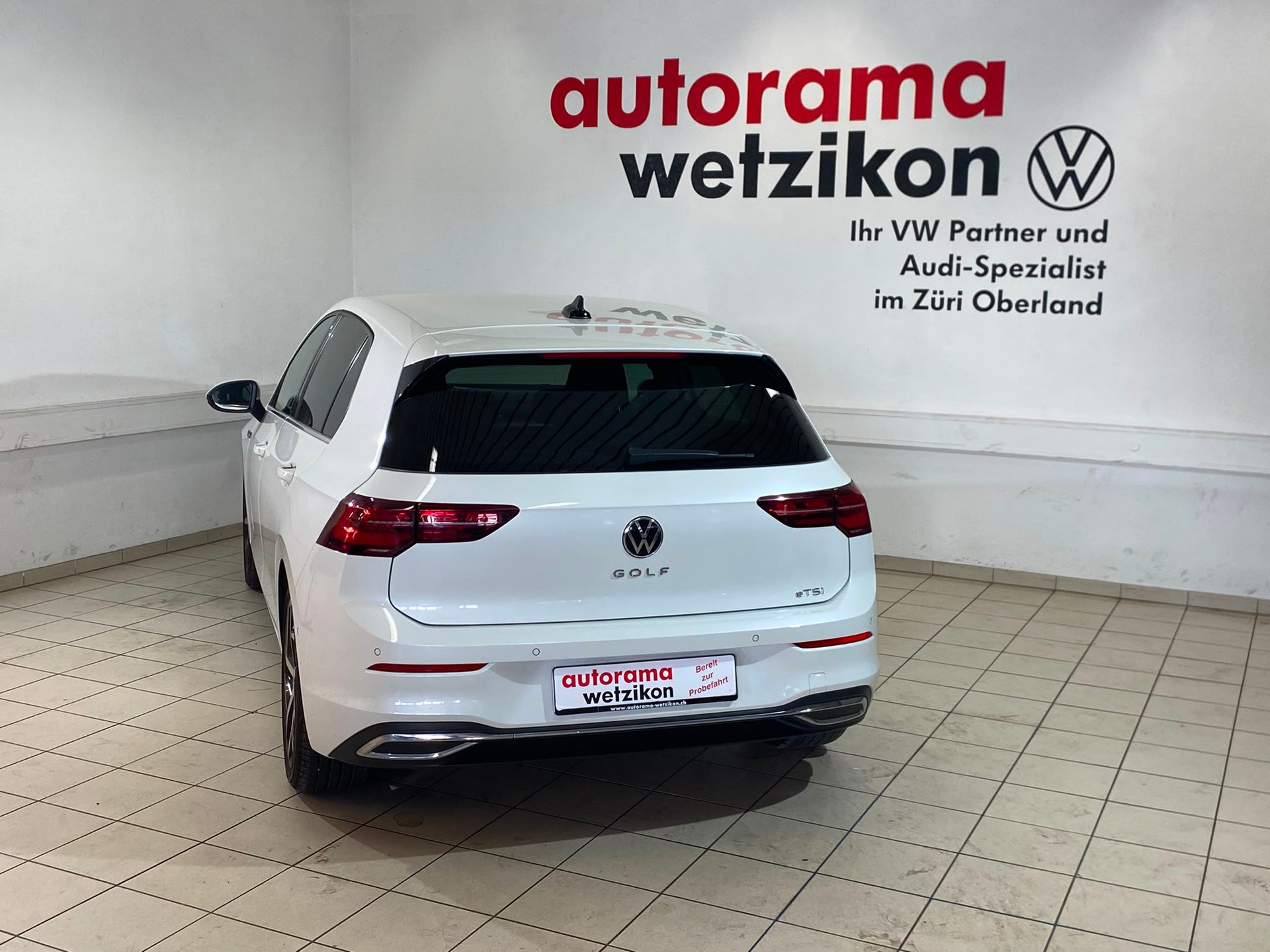 VW Golf 1.5 eTSI mHEV ACT Style DSG-showroom-element-3