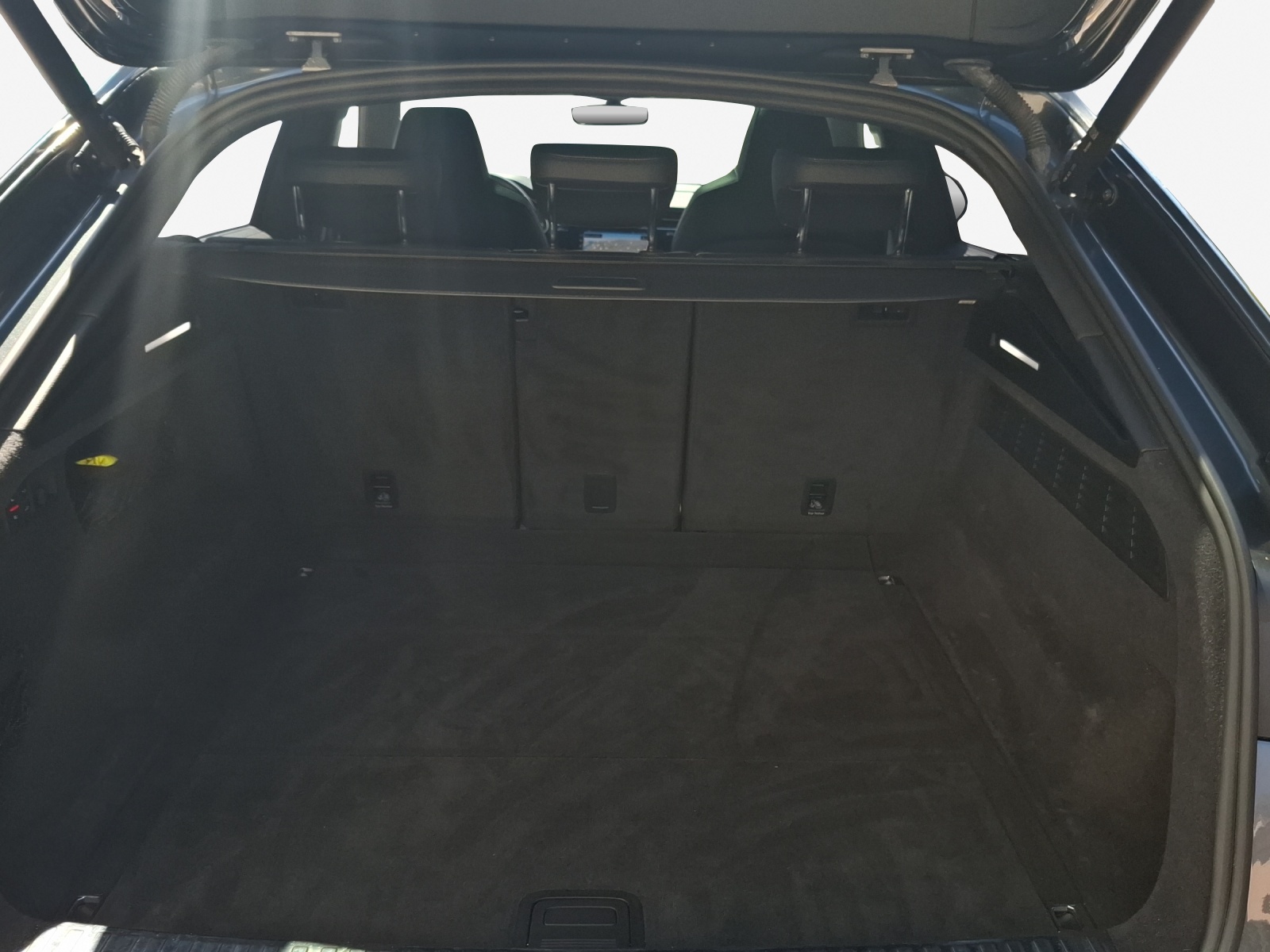AUDI Q8 50 TDI quattro tiptronic-image-12