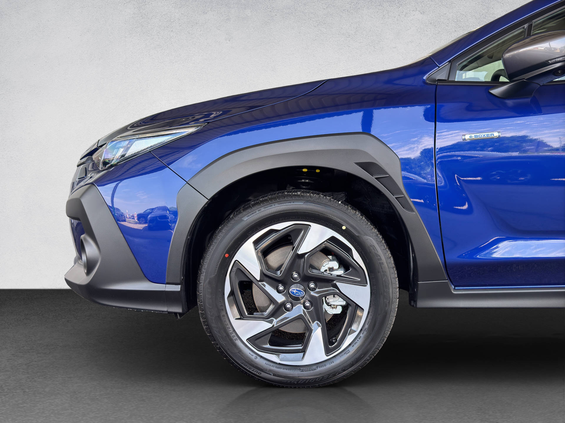 SUBARU Crosstrek 2.0i e-Boxer Swiss Plus-image-3