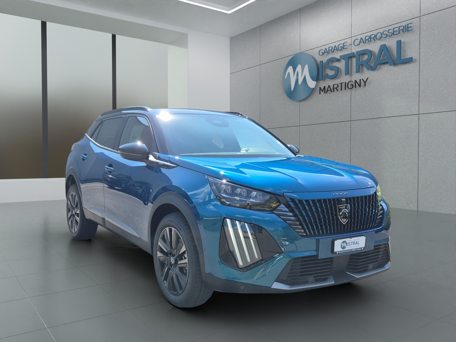 PEUGEOT 2008 1.2 Hybrid 145 GT Exclusive-image-6