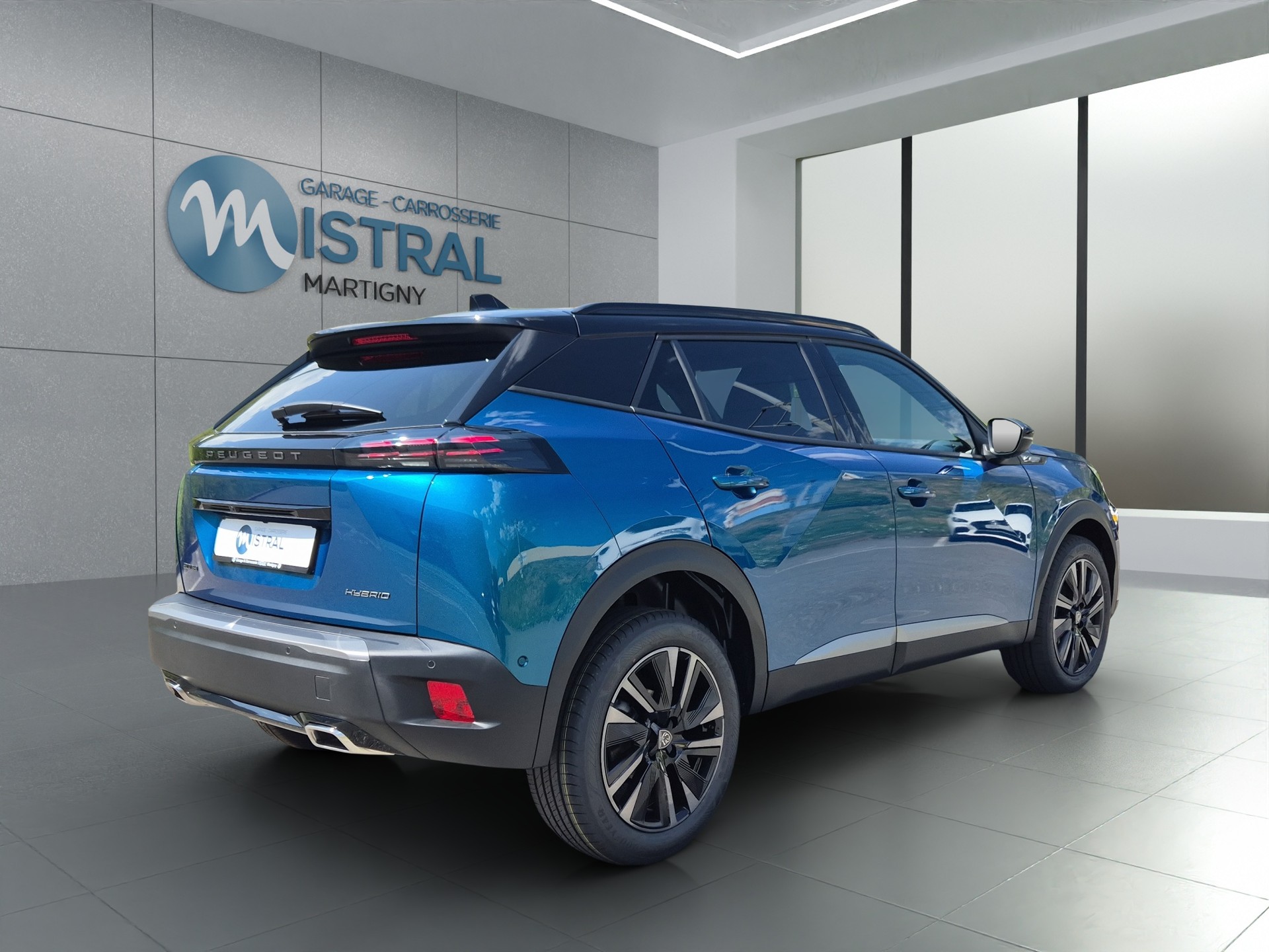 PEUGEOT 2008 1.2 Hybrid 145 GT Exclusive-image-4