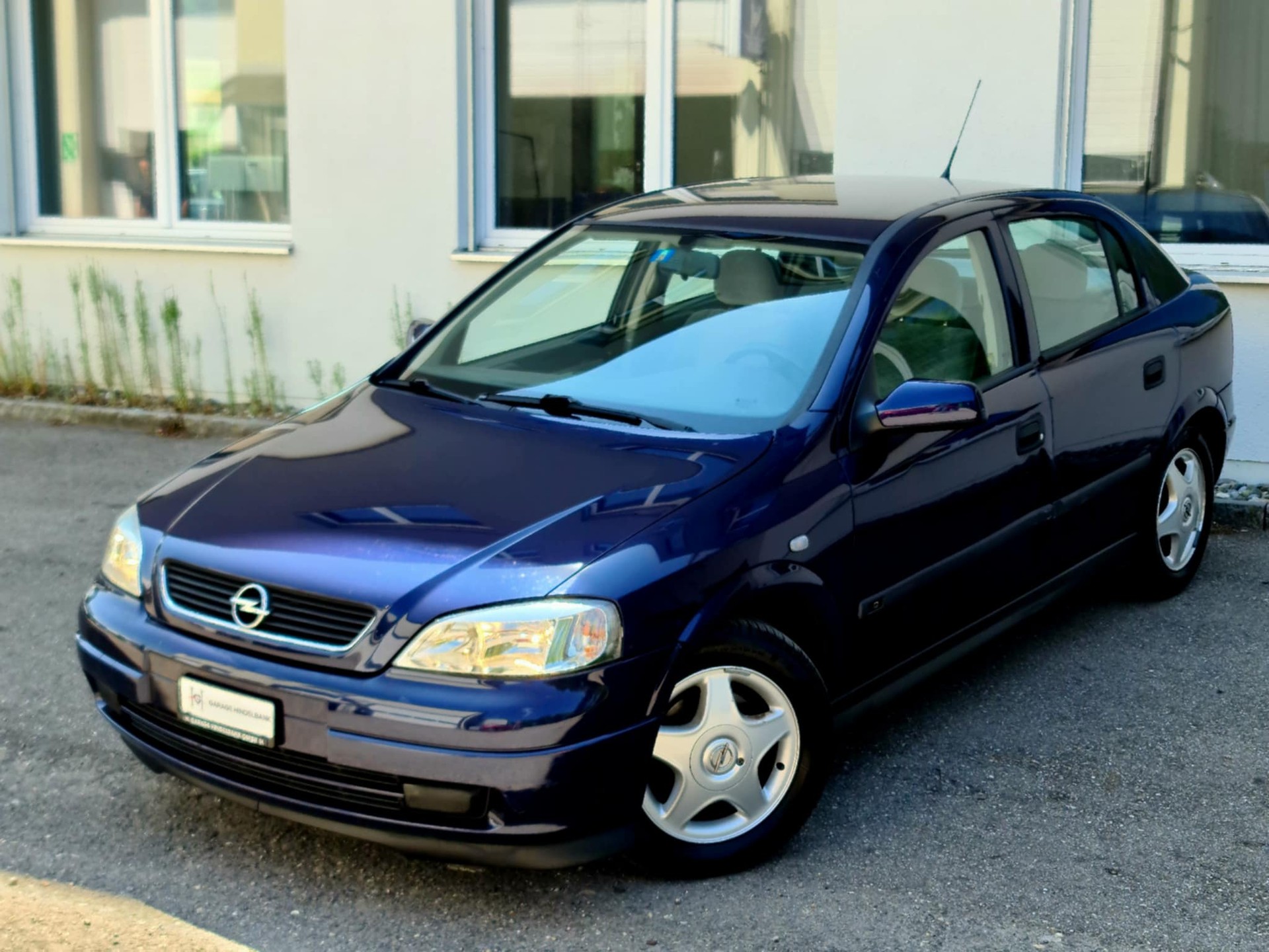 OPEL Astra 2.0i 16V Sport