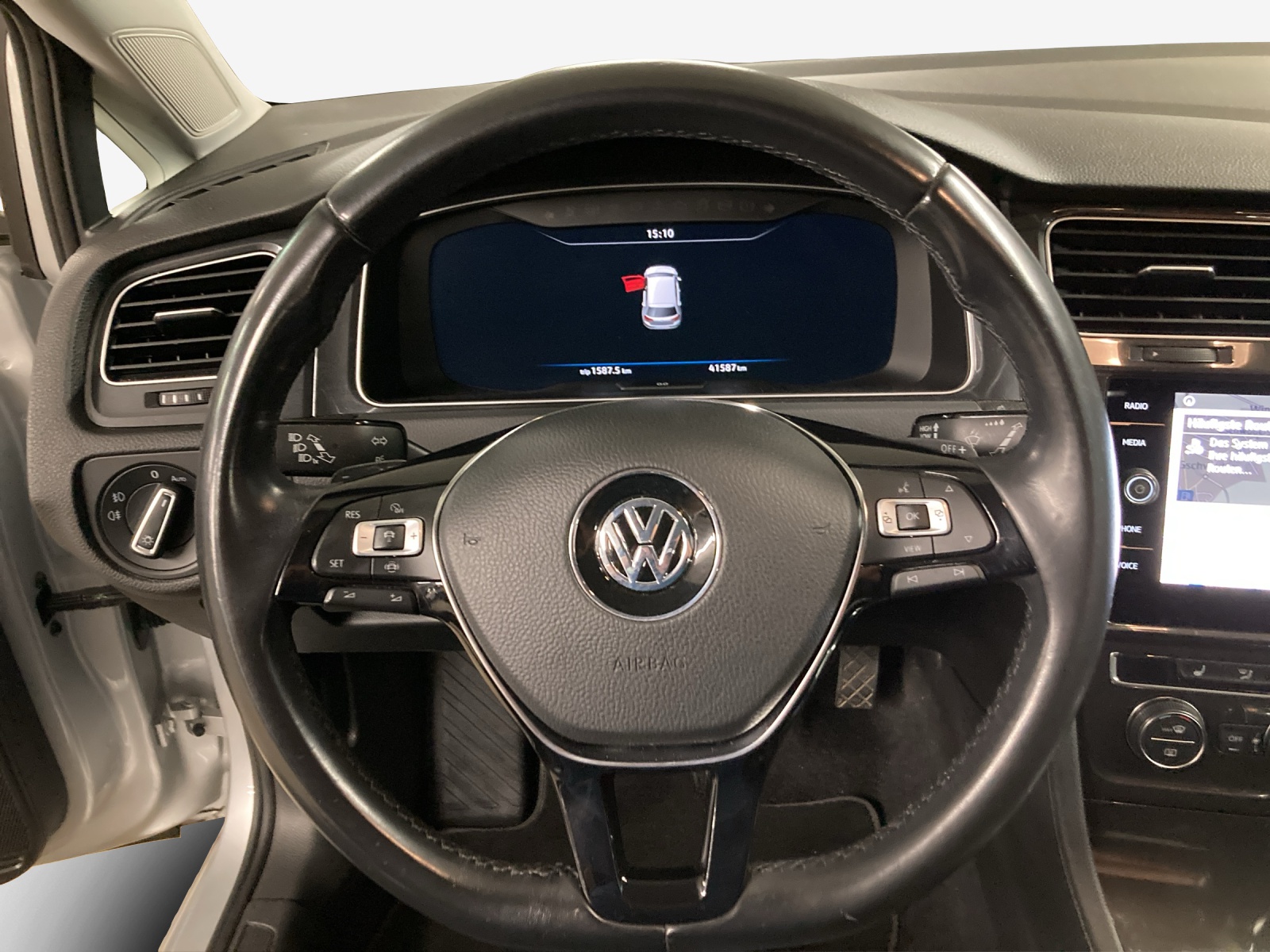 VW Golf 1.5 TSI EVO Edition 45 DSG-image-9