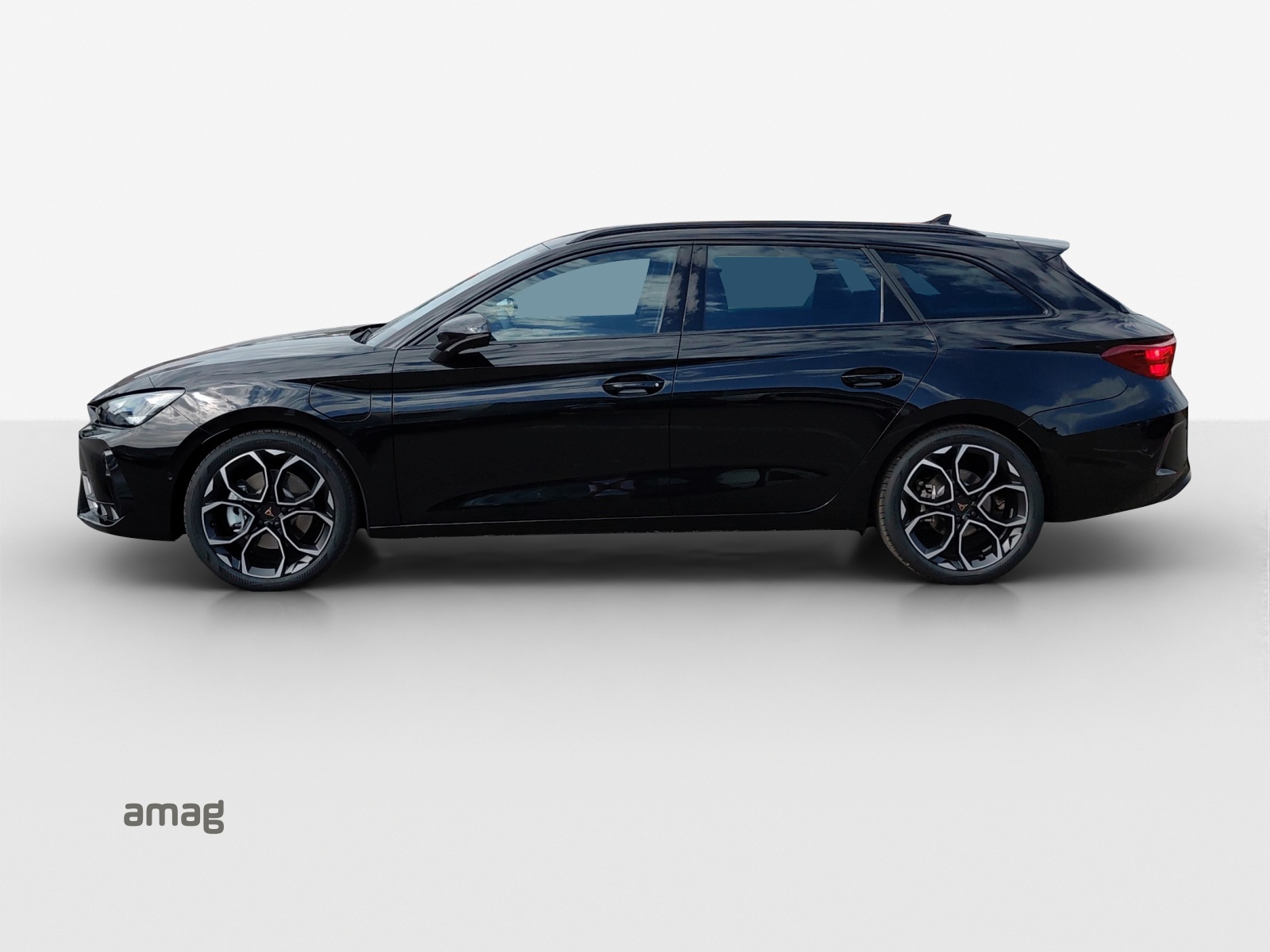 CUPRA LEON ST 1.5 e-HYBRID pHEV DSG-showroom-element-1