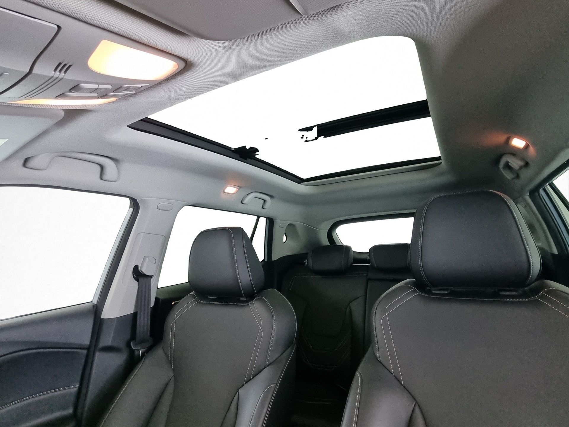 JAC e-JS4 EV Elektro Automat SUV-image-12