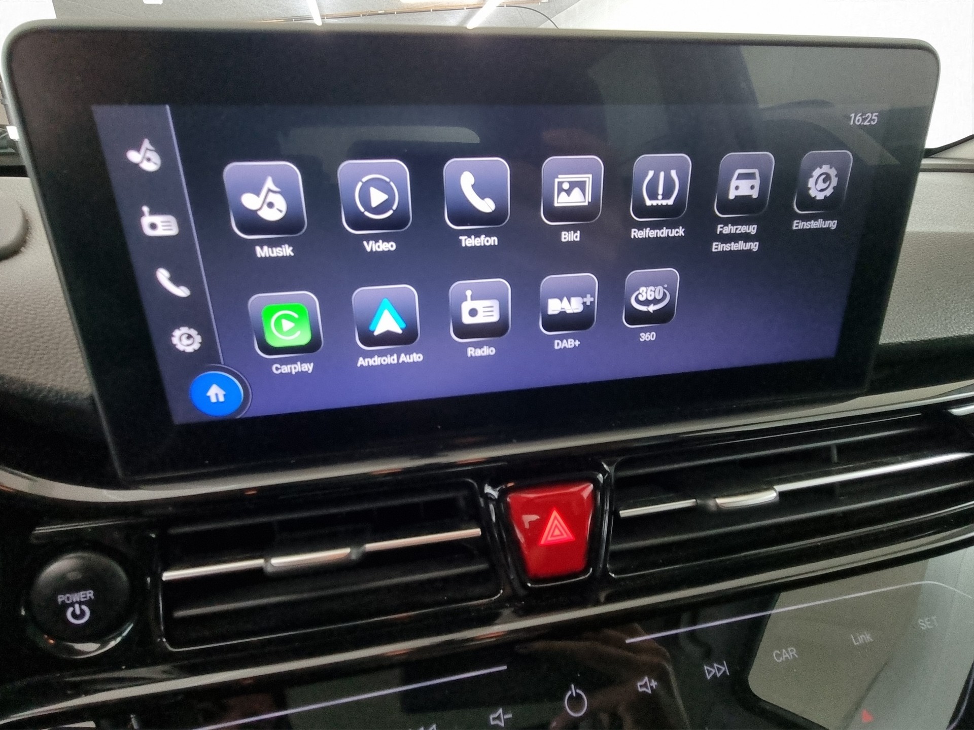 JAC e-JS4 EV Elektro Automat SUV-image-14